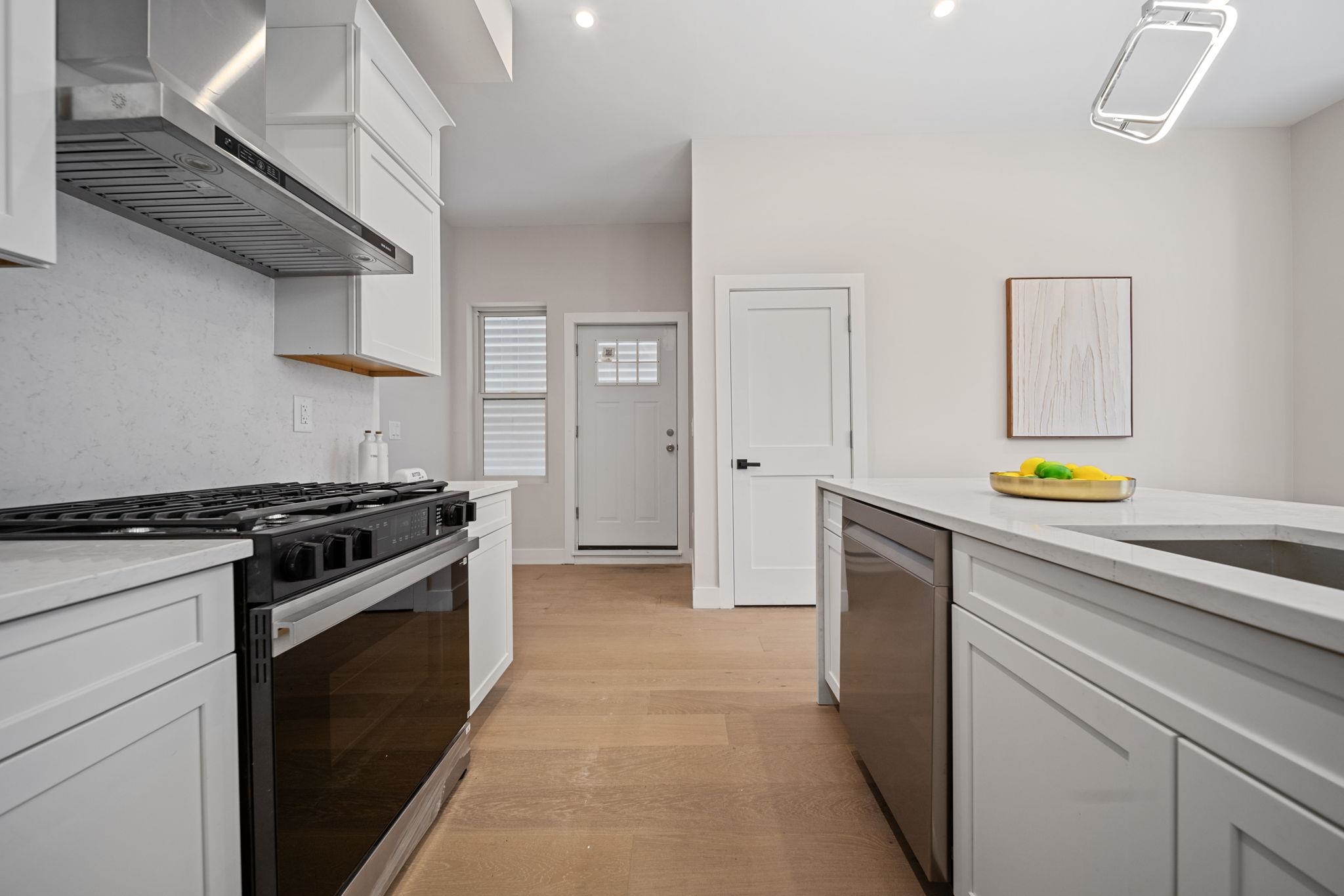 31 GRAHAM ST - Photo 4