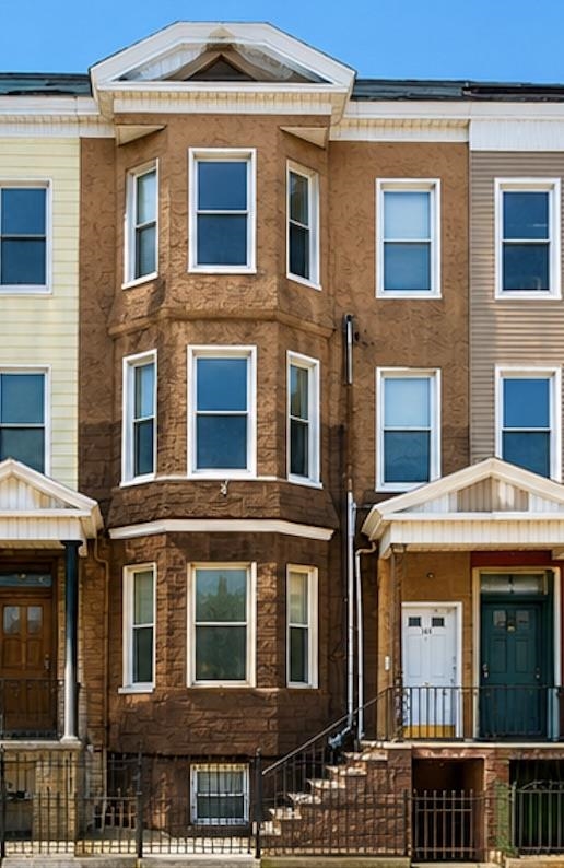 143 HOPKINS AVE - Photo 2