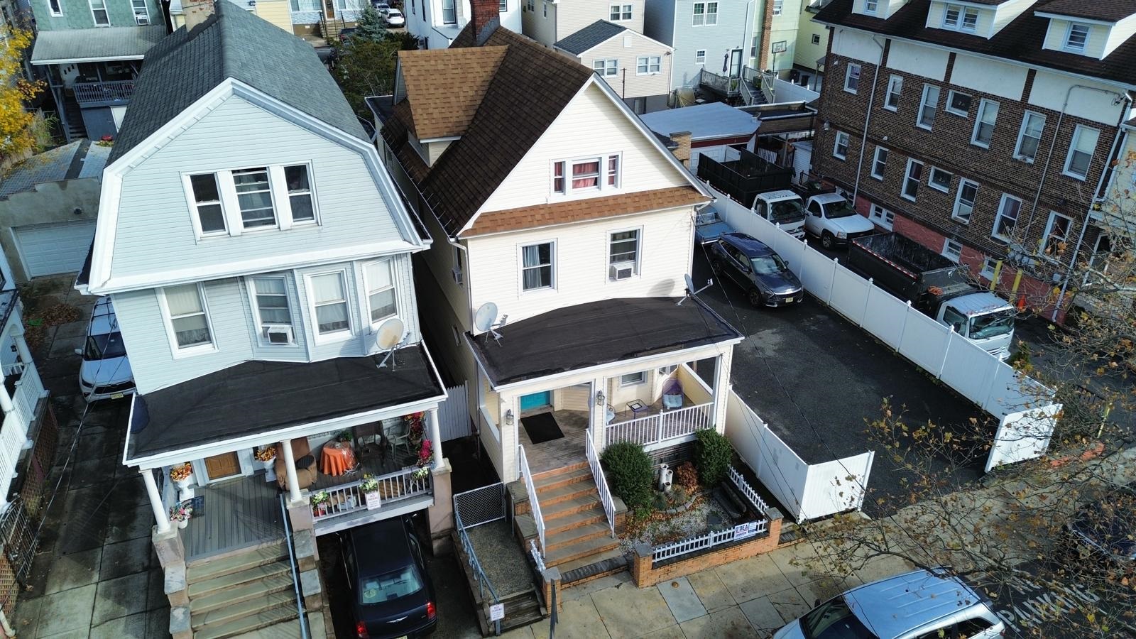 86 BARTHOLDI AVE