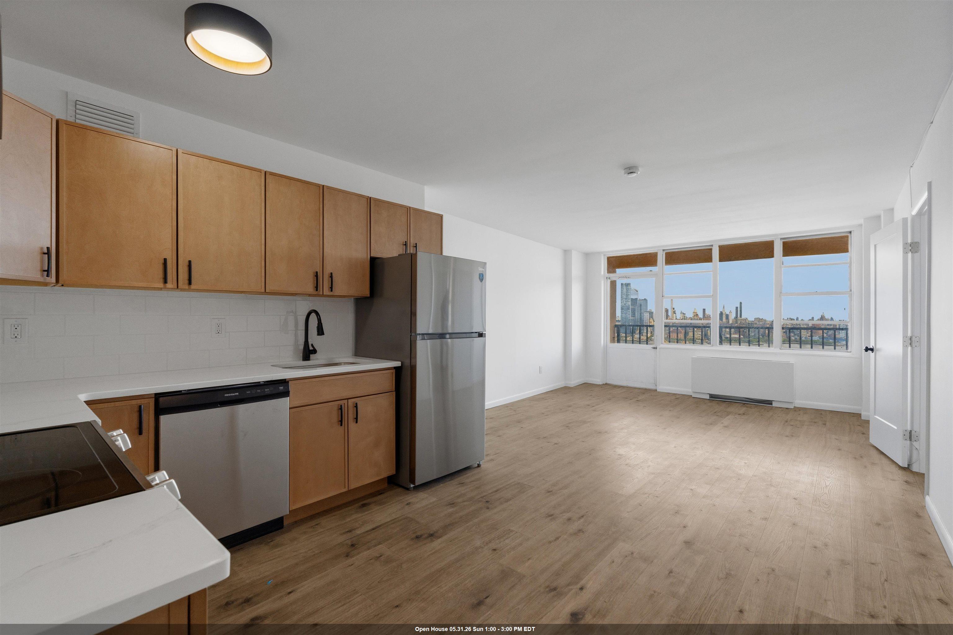 380 MOUNTAIN RD - Photo 1