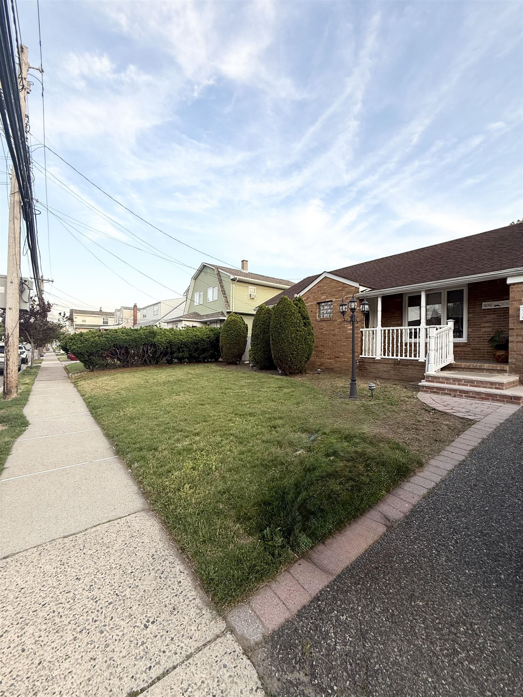 78 GARIBALDI AVE - Photo 3