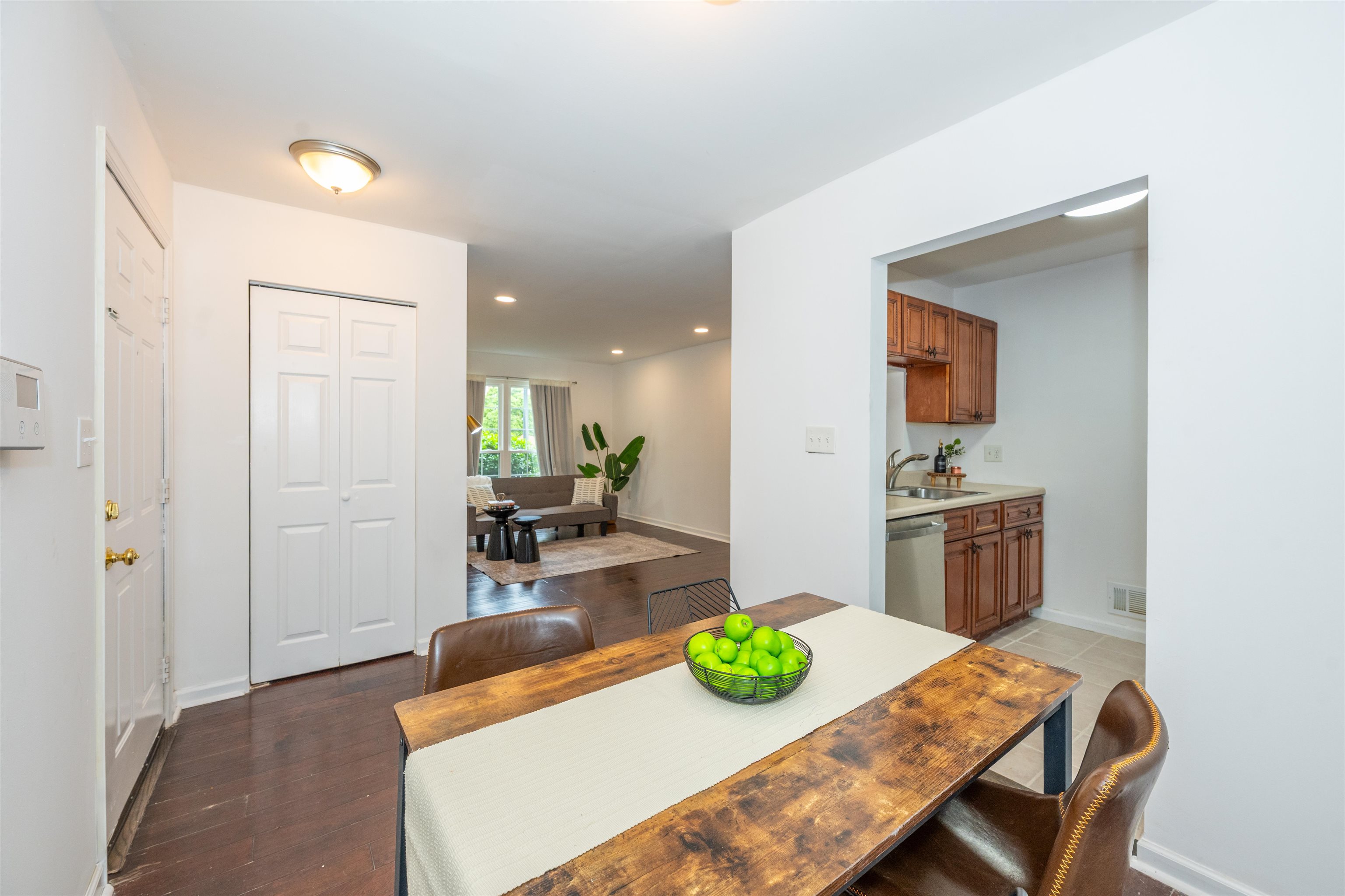 72 CHERRY ST #72