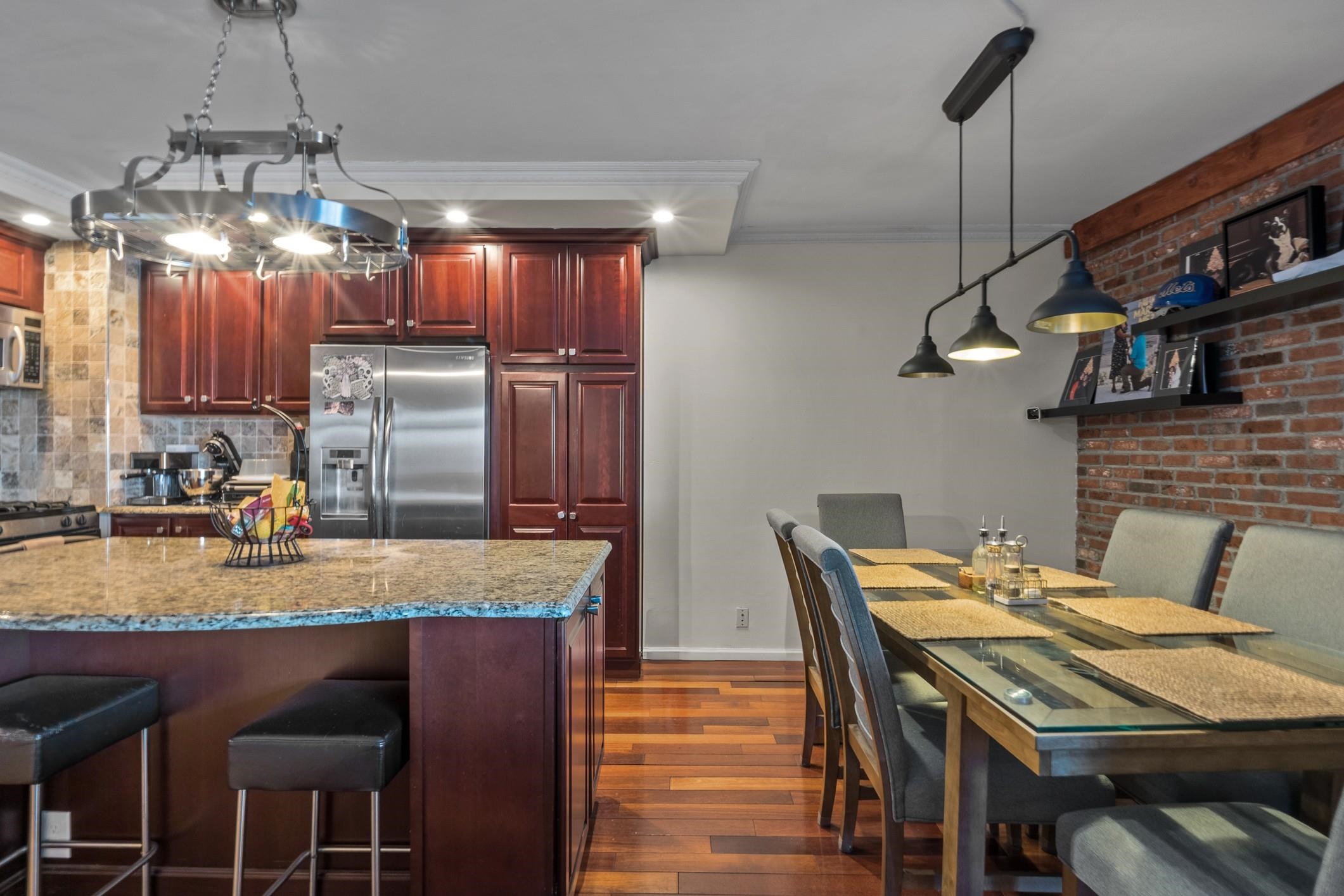 7002 BLVD EAST - Photo 3