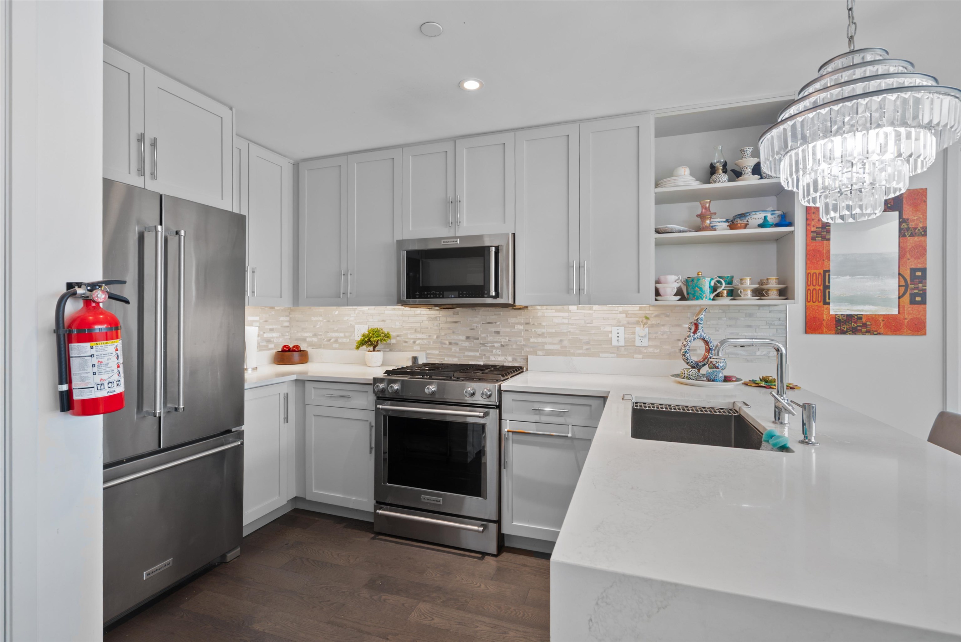 800 AVENUE AT PORT IMPERIAL - Photo 3