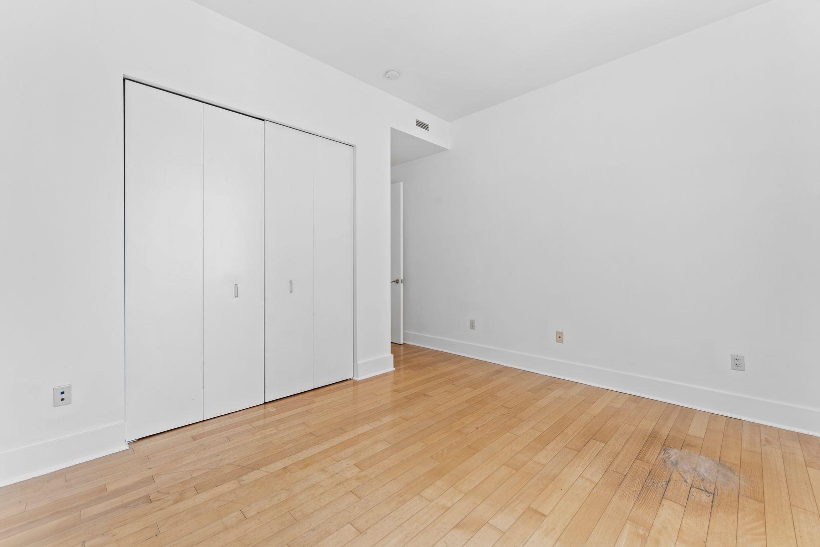 4 BEACON WAY #805