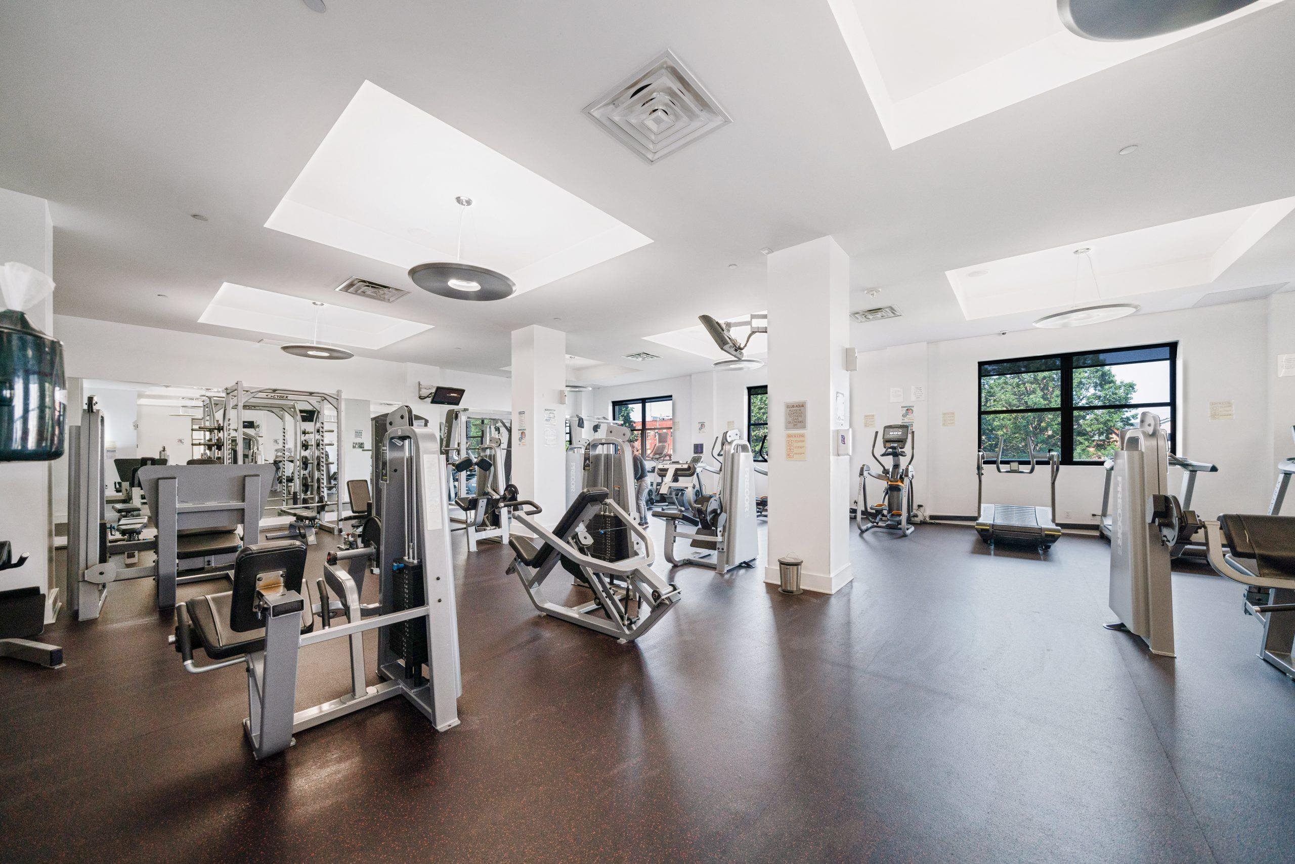 4 BEACON WAY #805