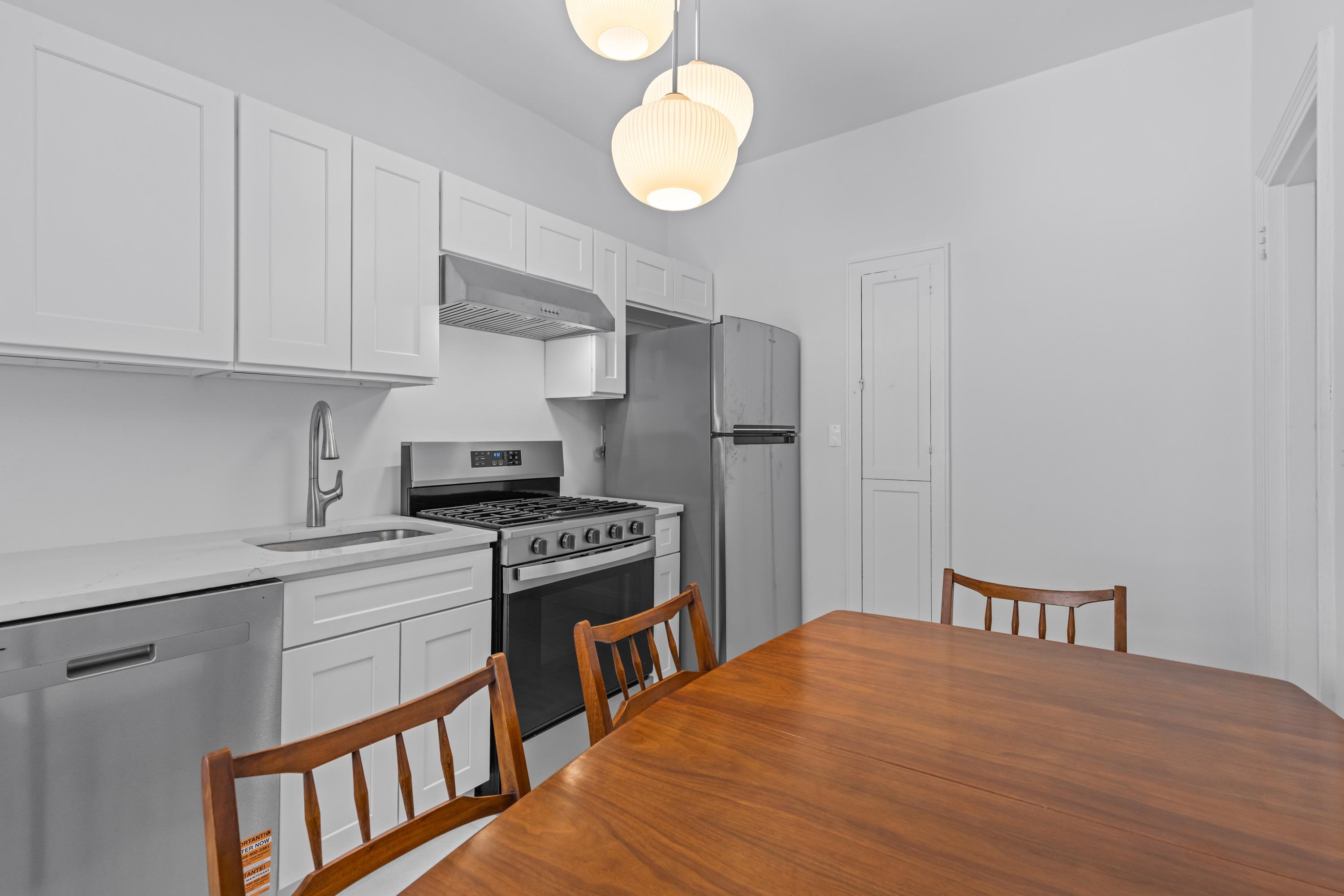 1100 83RD ST - Photo 3