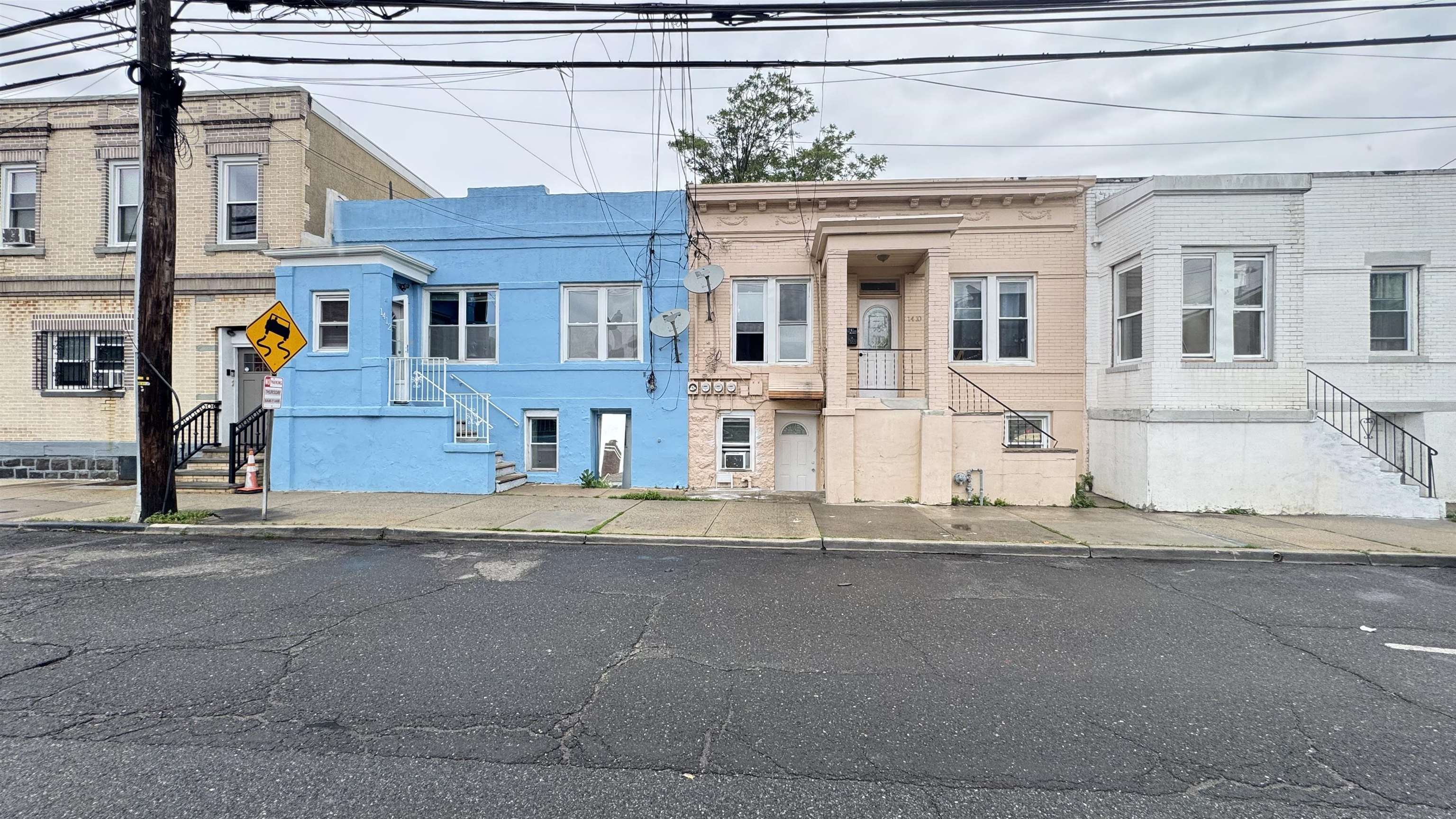 1410 67TH ST - Photo 2