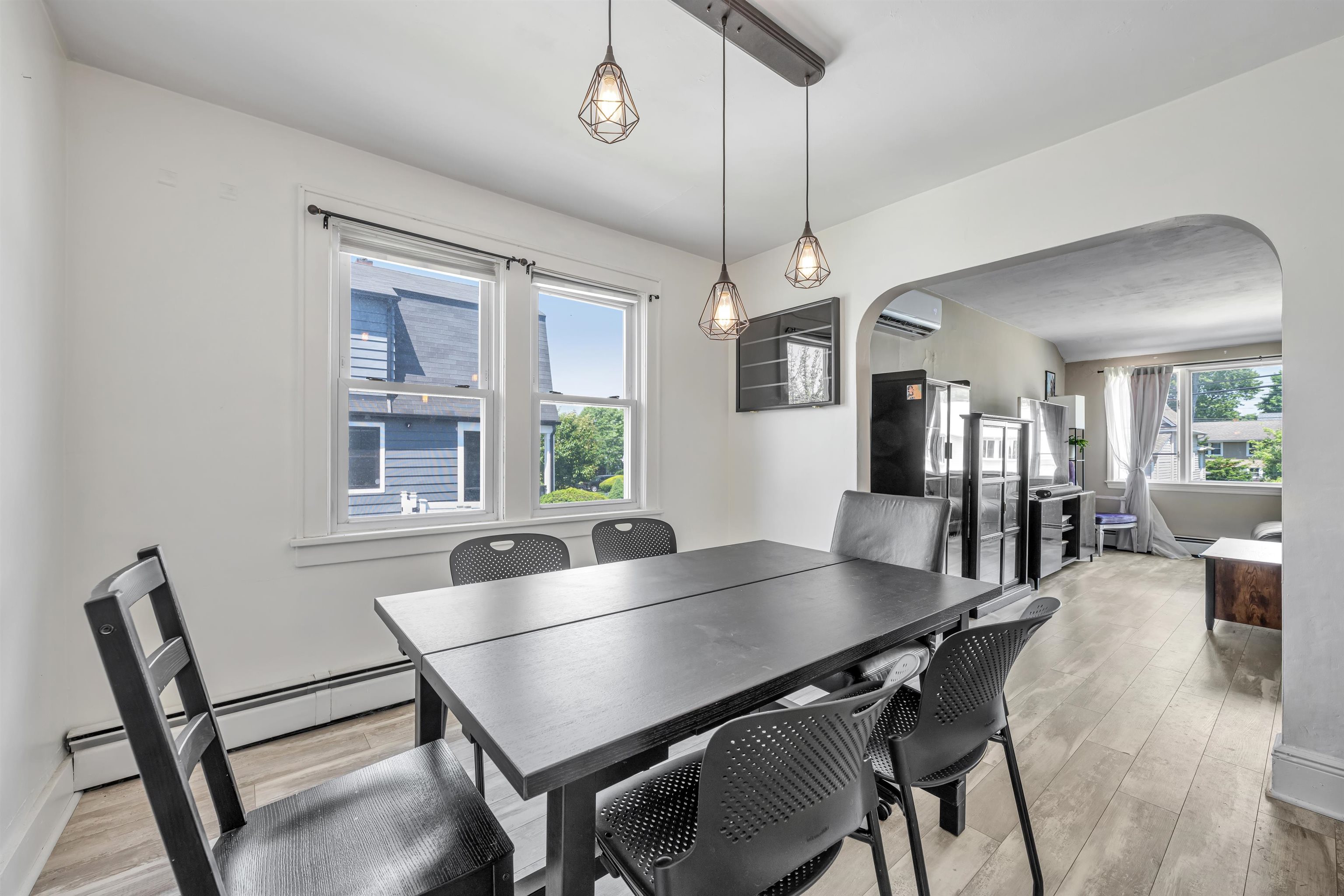 174 PHELPS AVE - Photo 4