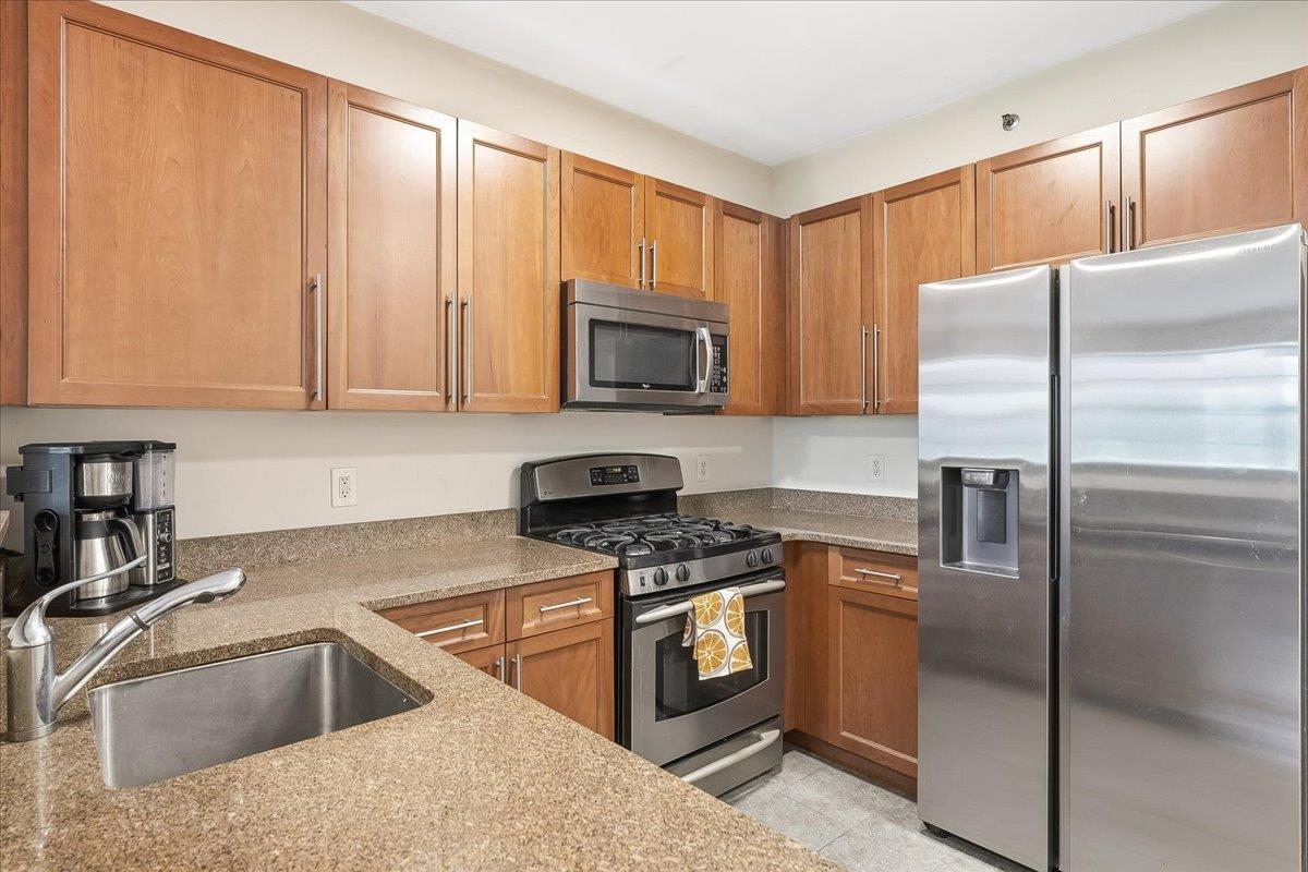 4 CONSTELLATION PL - Photo 5