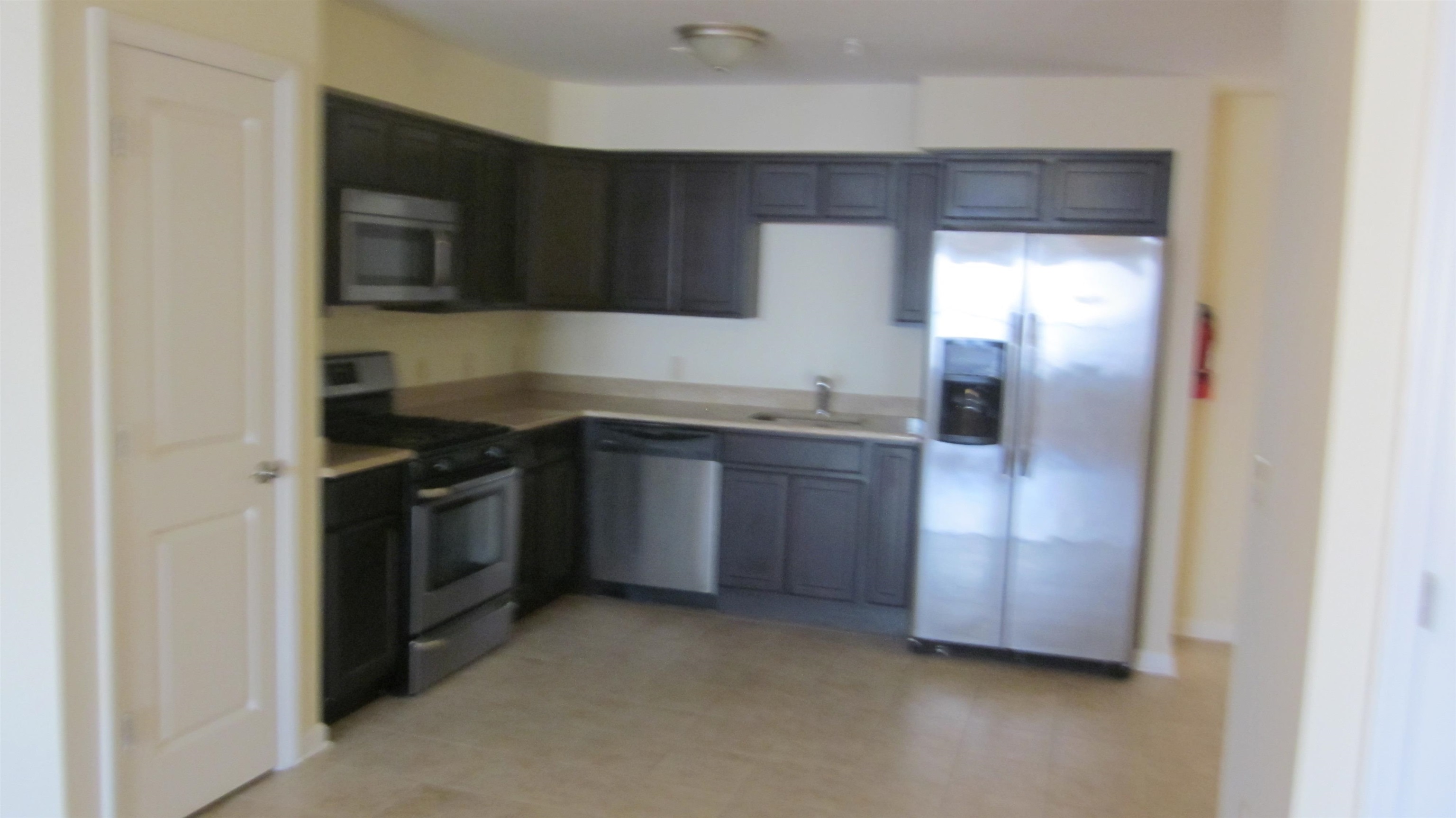 536-538 29TH ST - Photo 2