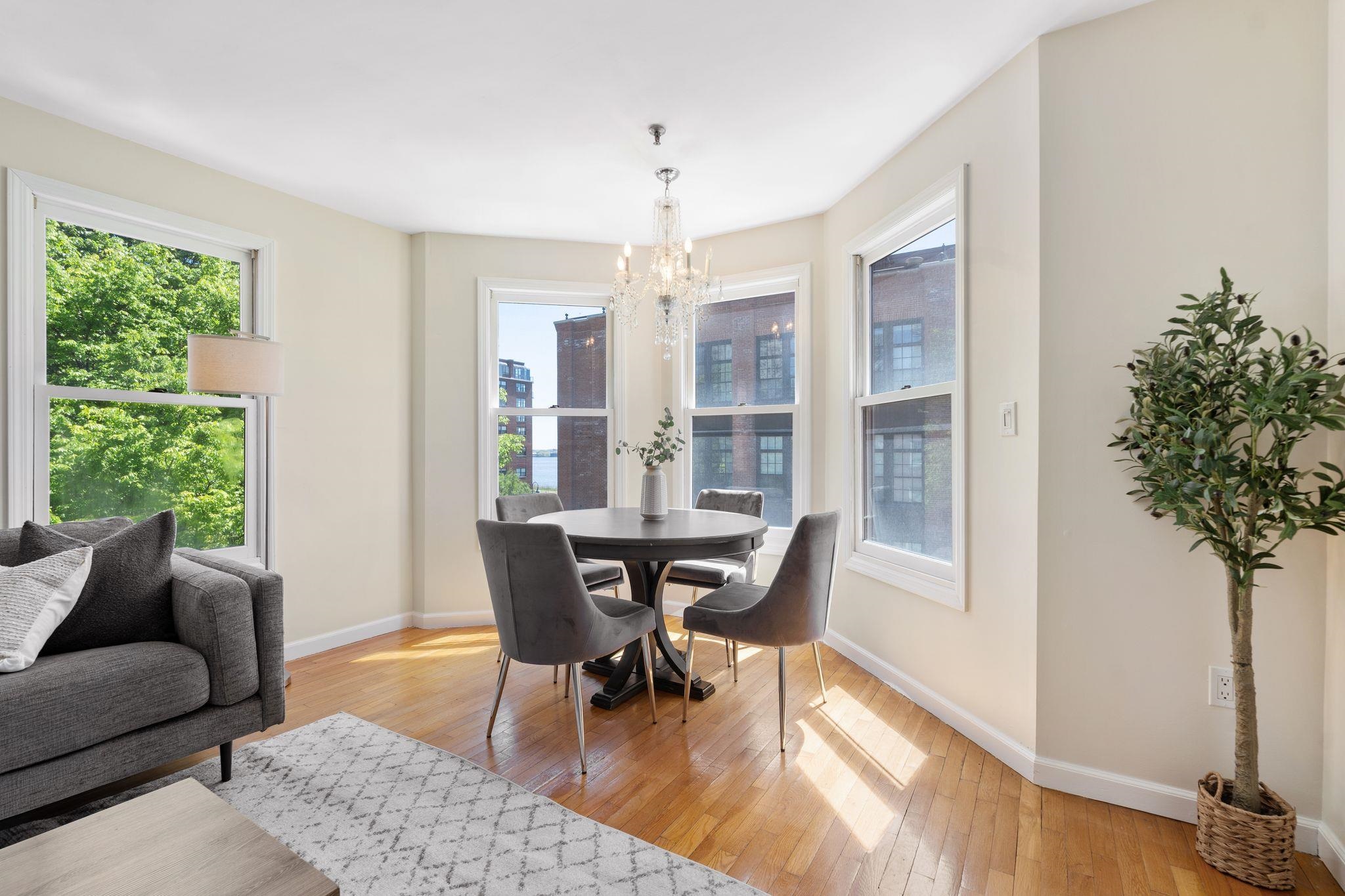 180 WASHINGTON ST - Photo 3