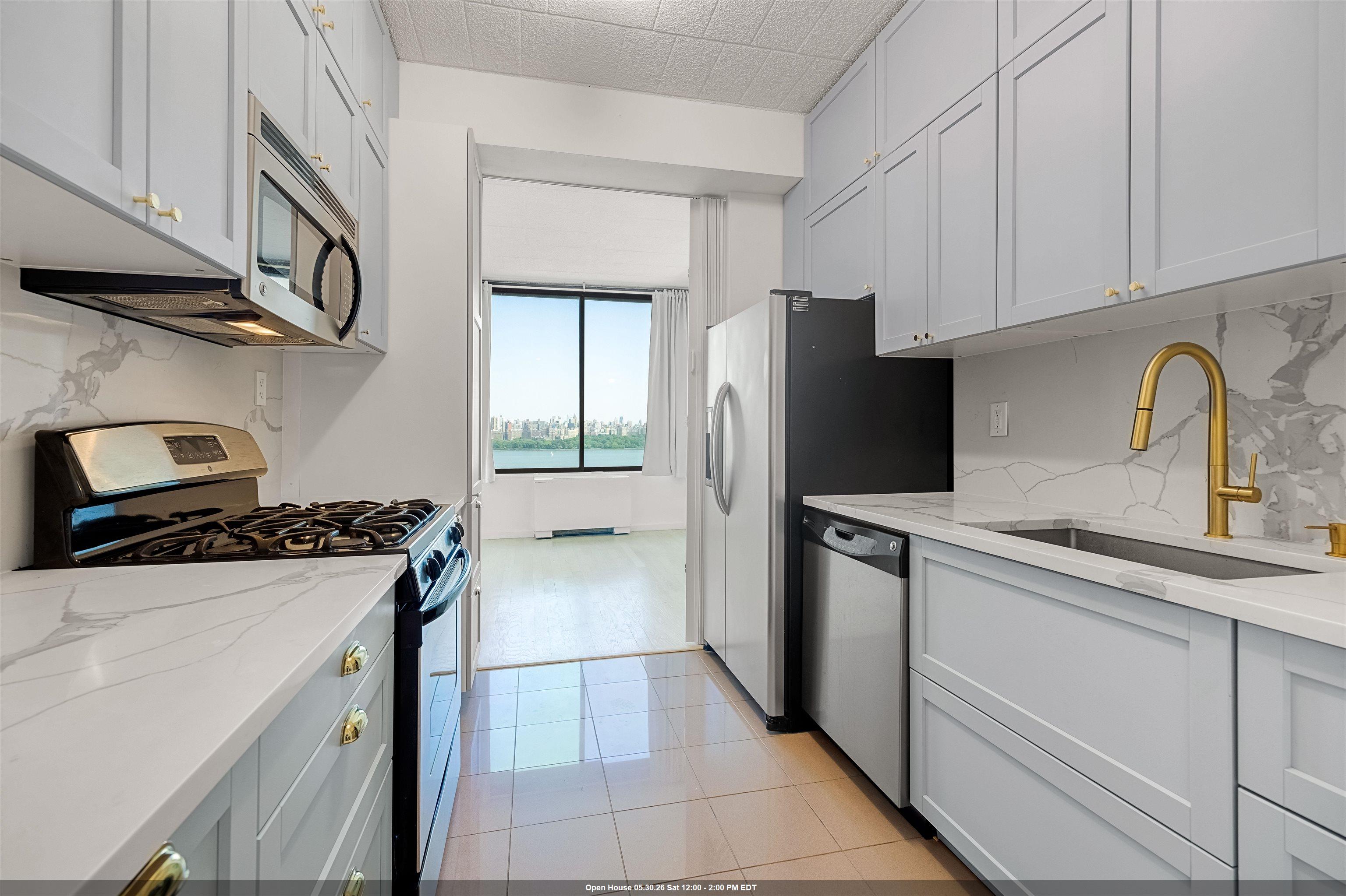 9060 PALISADE AVE - Photo 1