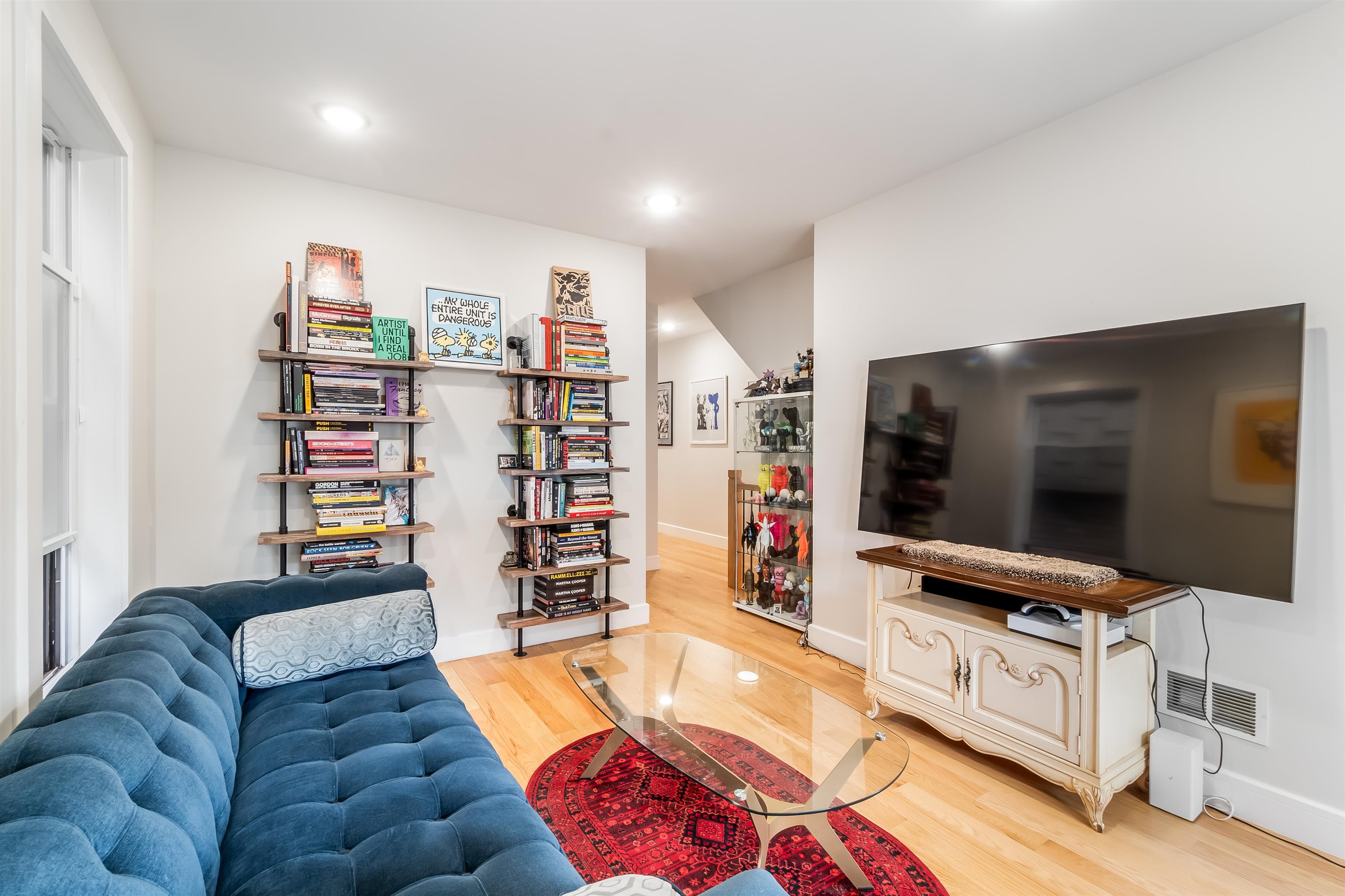 152 BEACH ST - Photo 3