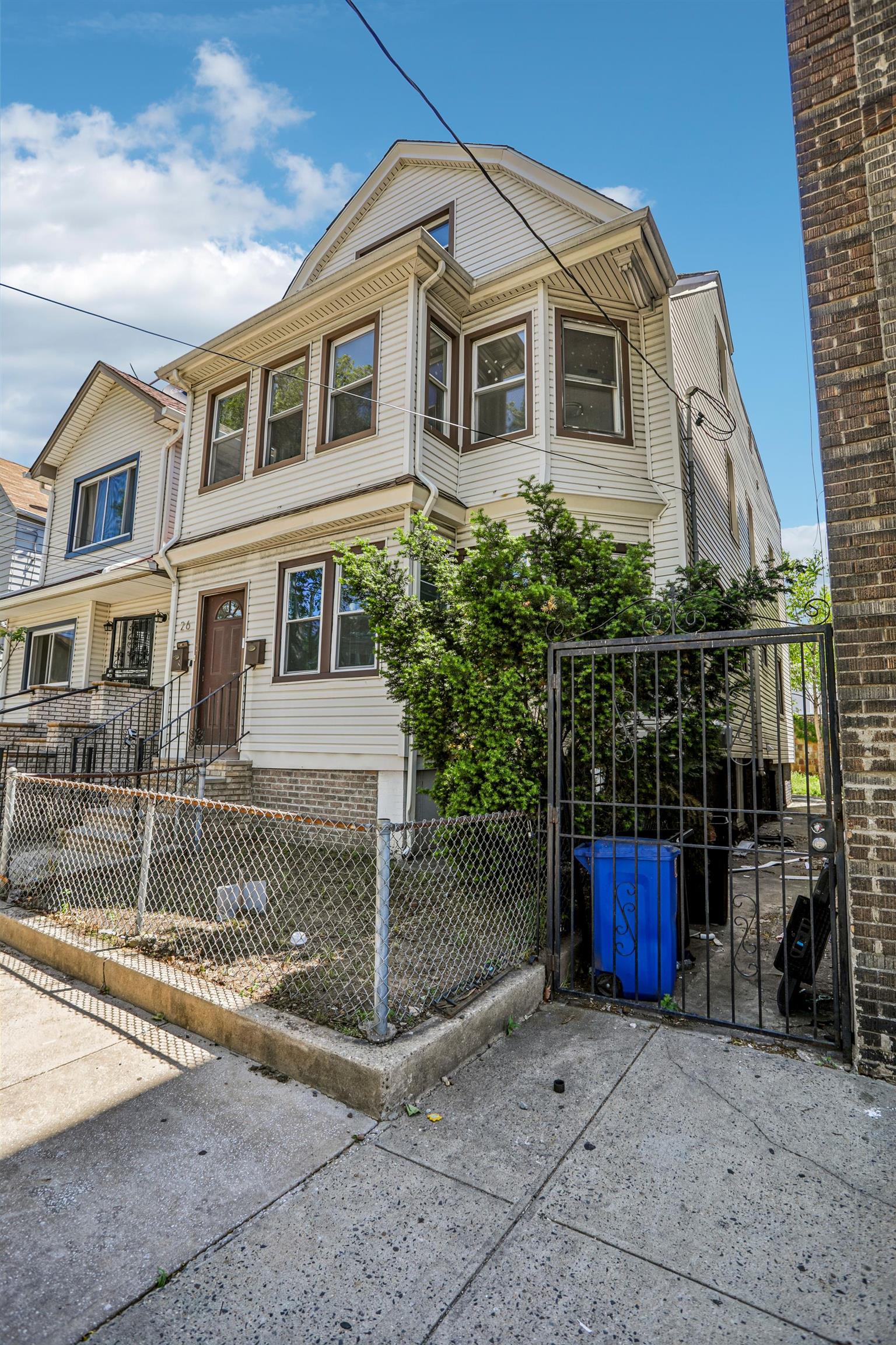 26 OLEAN AVE - Photo 3