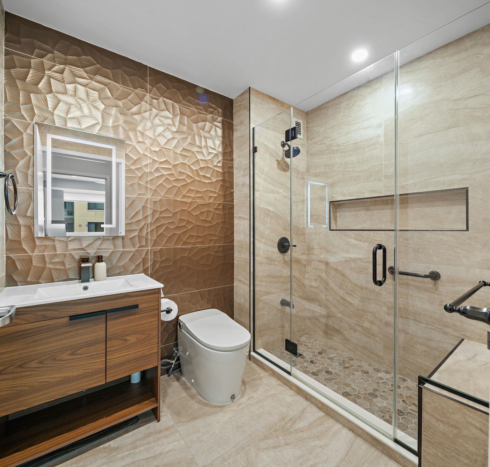 1 SHORE LANE #318