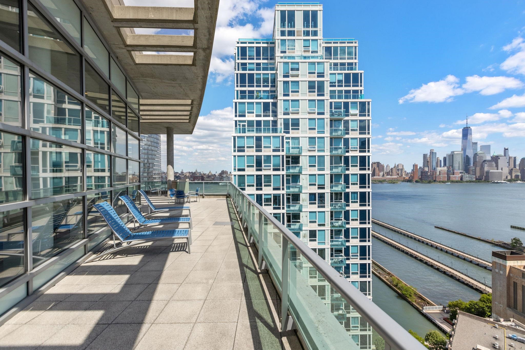 1 SHORE LANE #318
