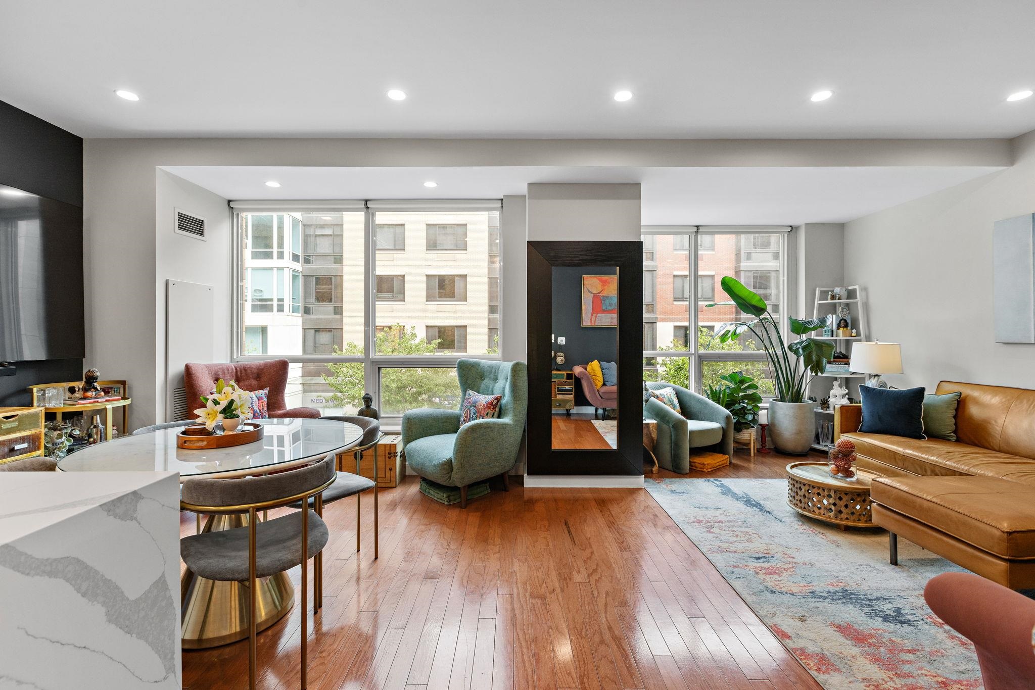 1 SHORE LANE #318