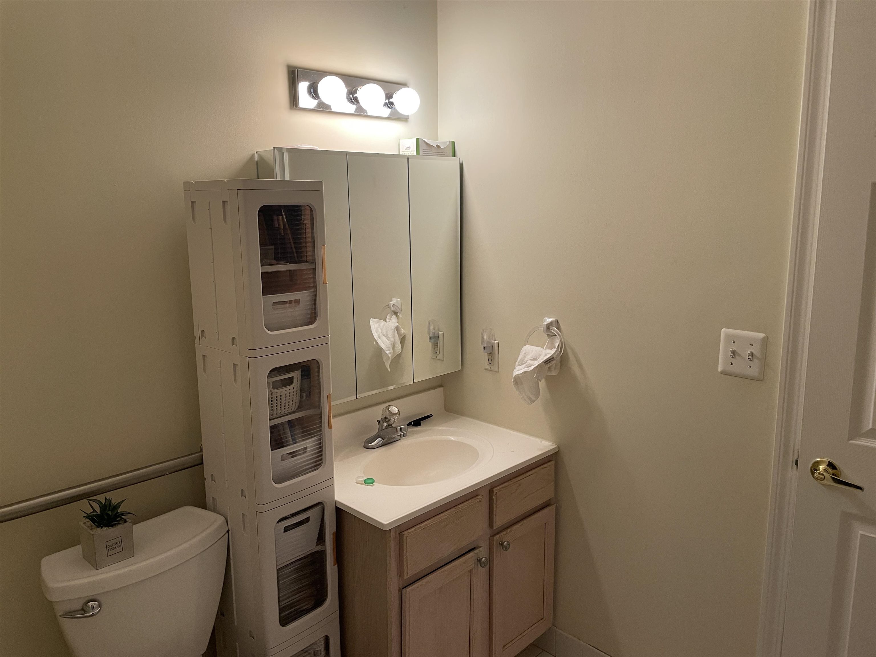 485 SADDLE RIVER RD - Photo 5