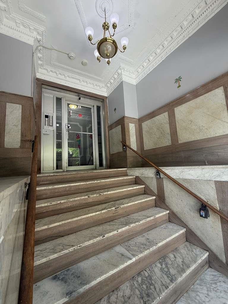 217 44TH ST - Photo 3