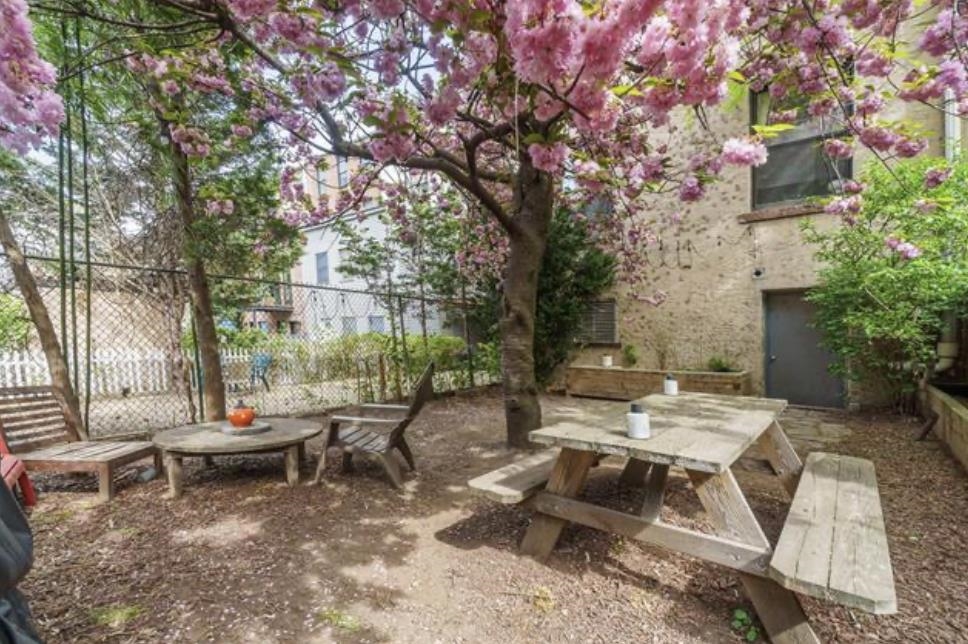 133 GRAND ST #4A