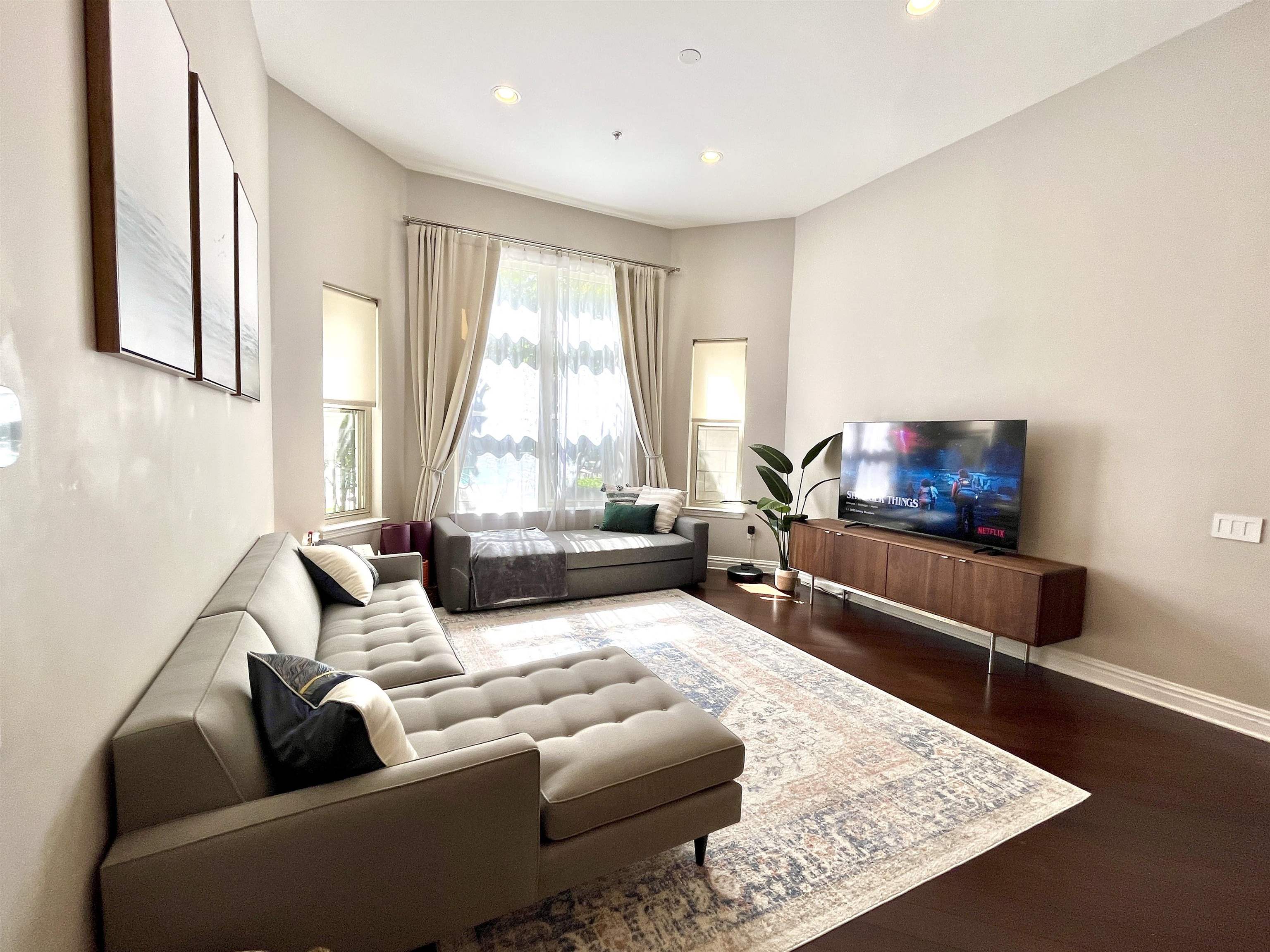 15 WARREN ST - Photo 2