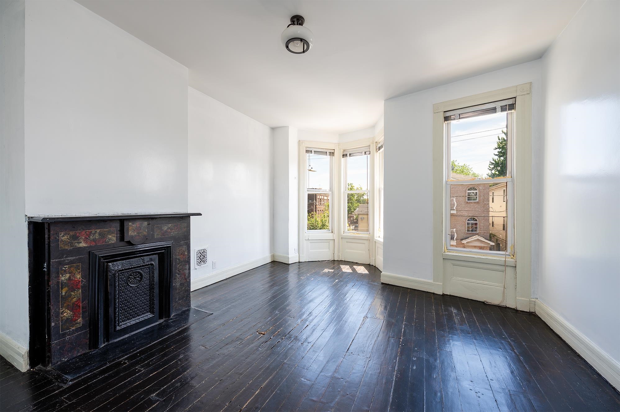 459 BERGEN AVE - Photo 5