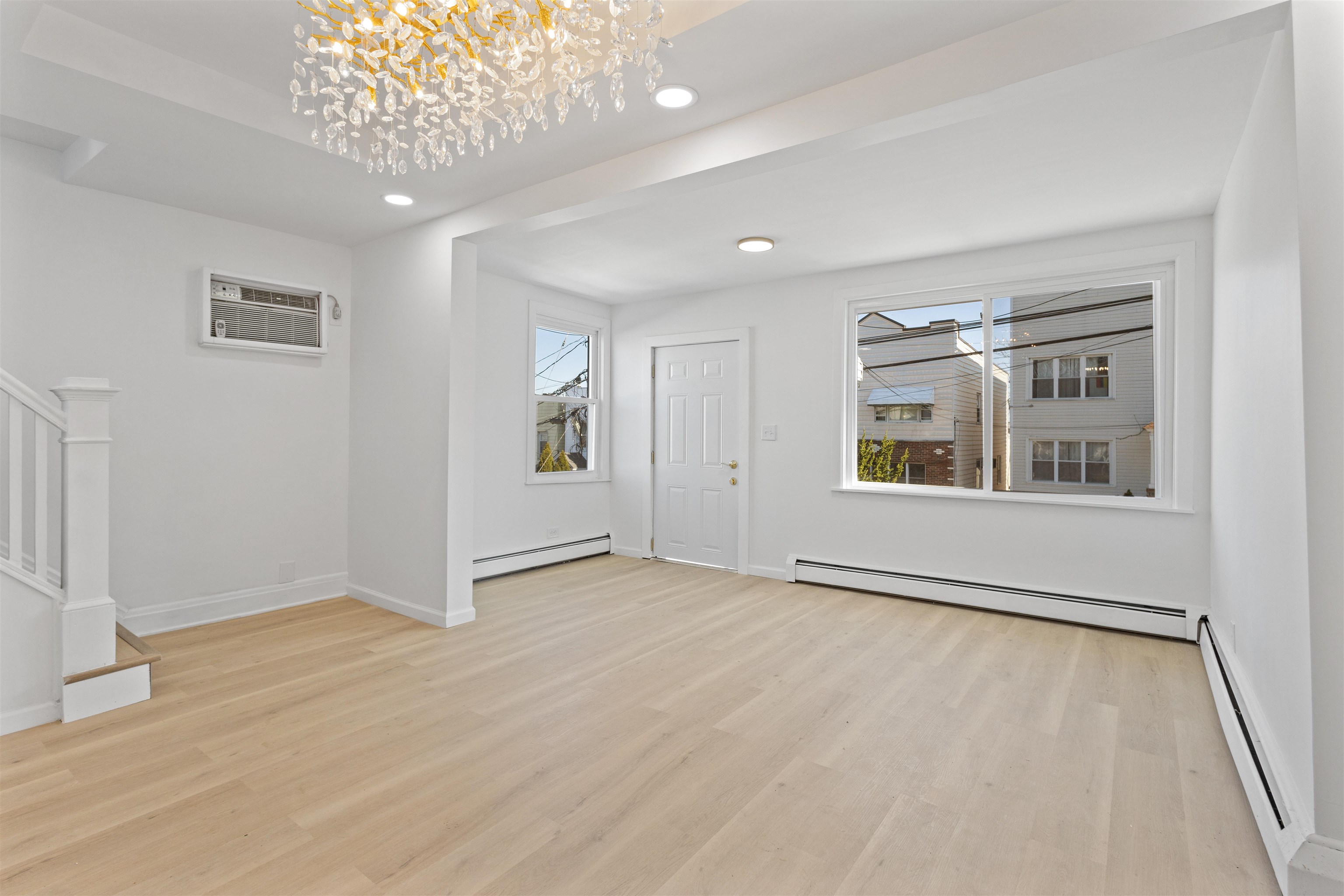 1407 85TH ST - Photo 4