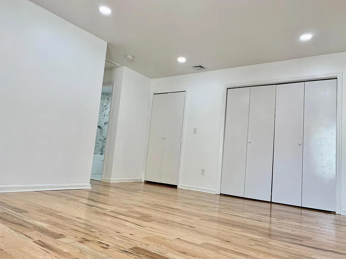 1442 70TH ST - Photo 5