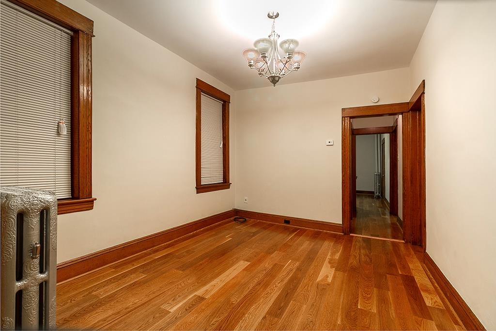 123-125 NEWMAN AVE - Photo 5