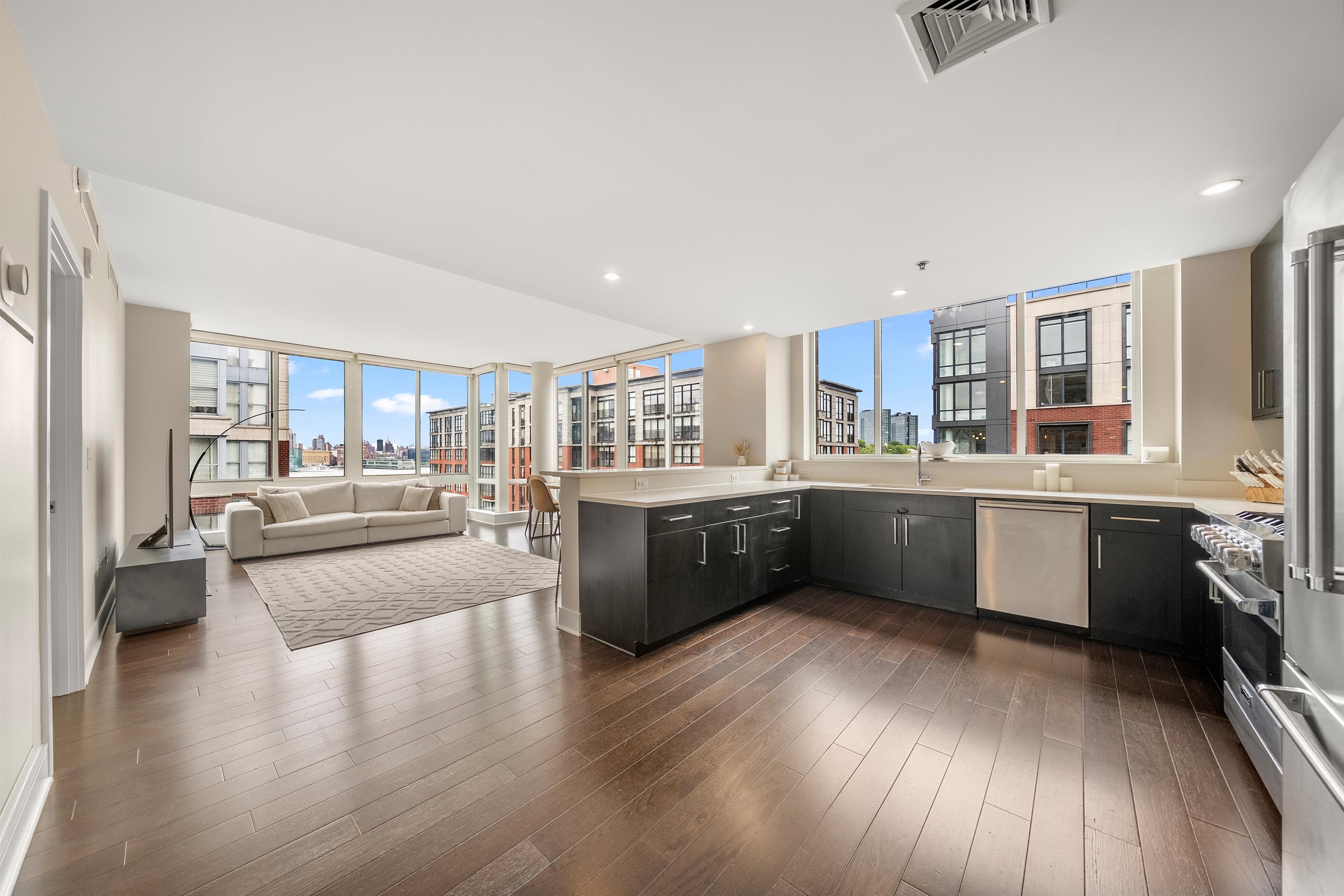 1100 MAXWELL LANE - Photo 4