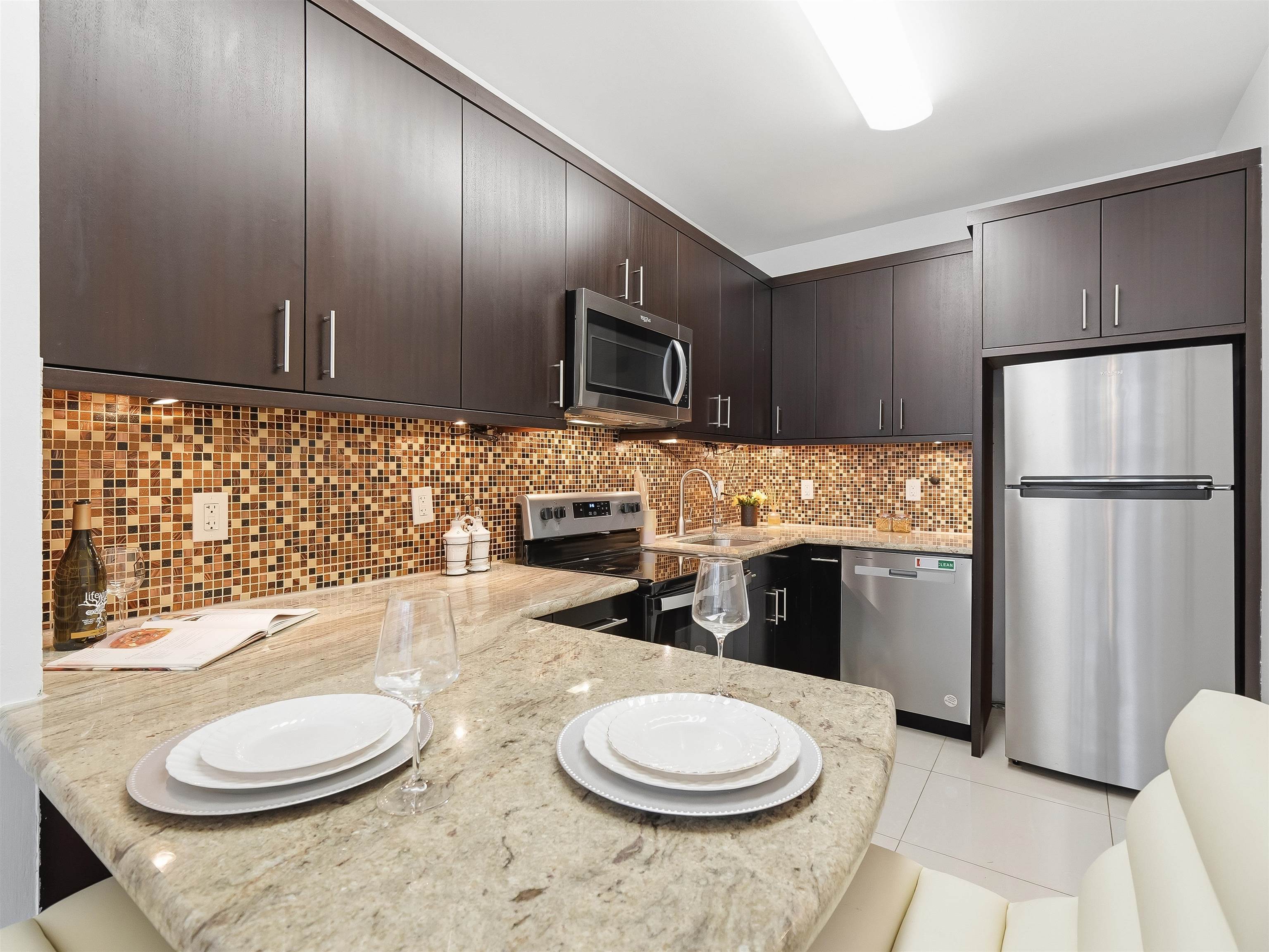 75 LIBERTY AVE - Photo 5