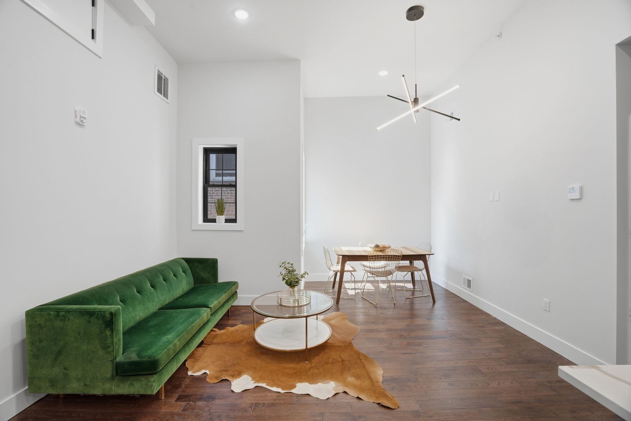 104 GLENWOOD AVE - Photo 3