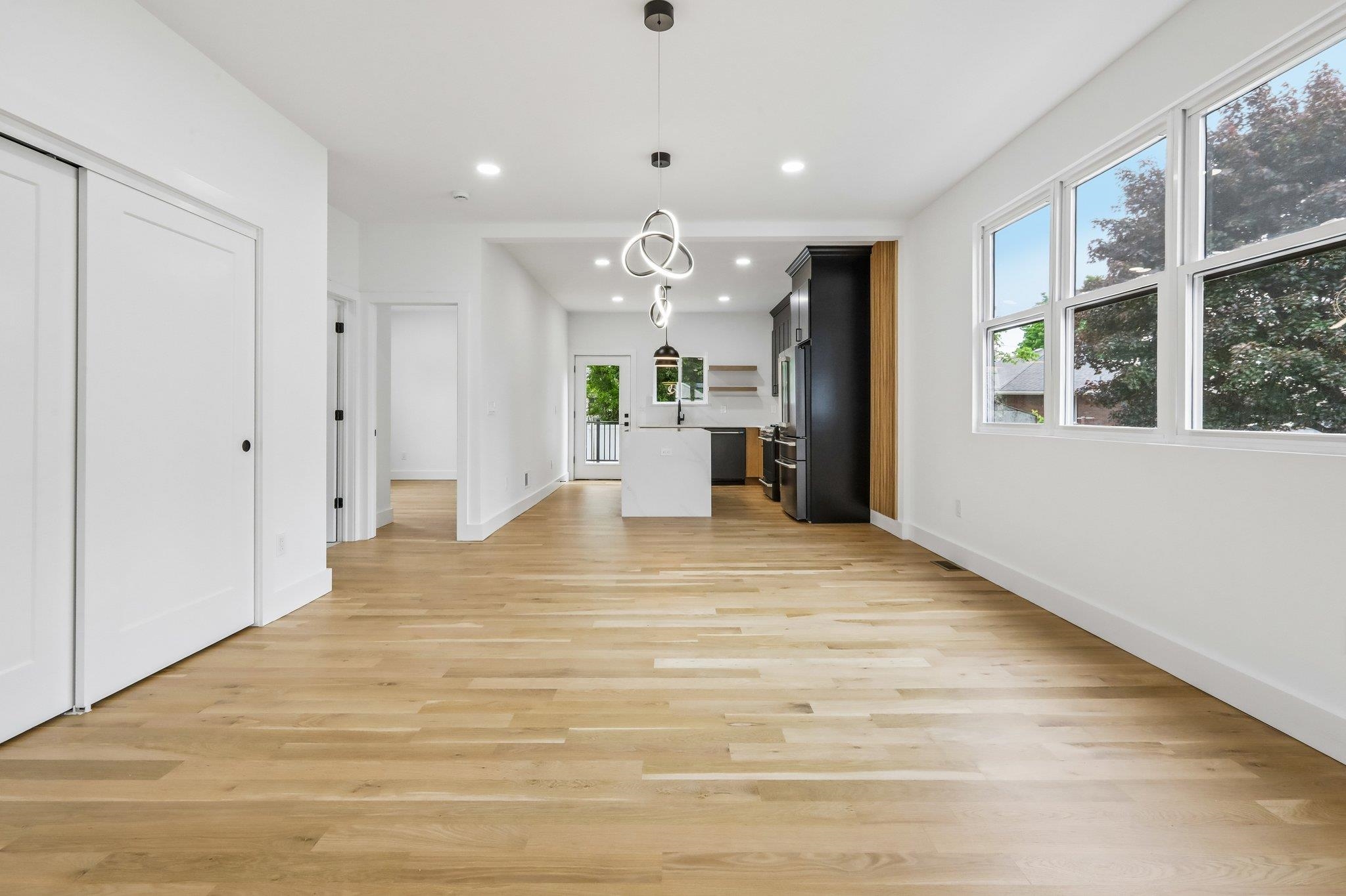 58 FERN ST - Photo 3