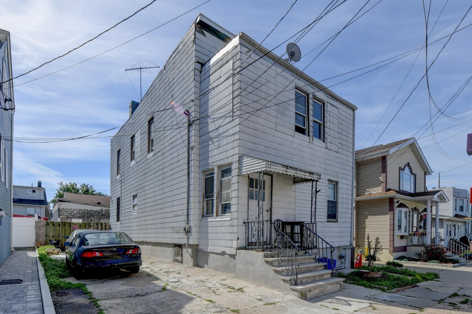 1617 78TH ST - Photo 2