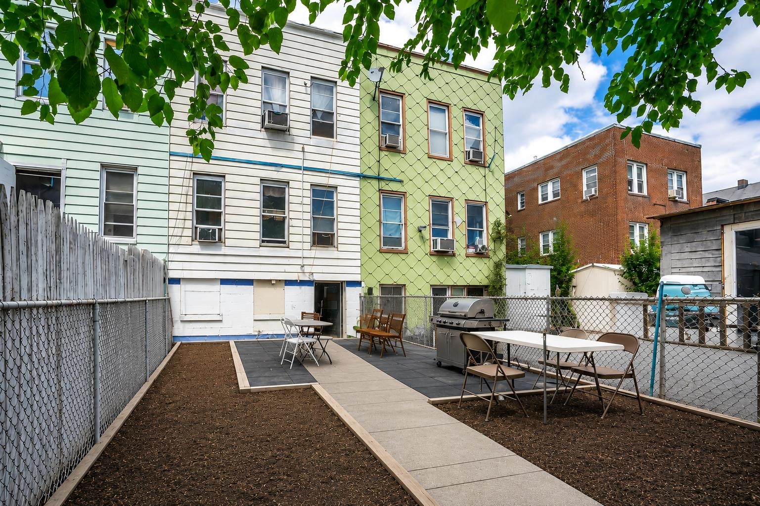 419A 4TH ST - Photo 2