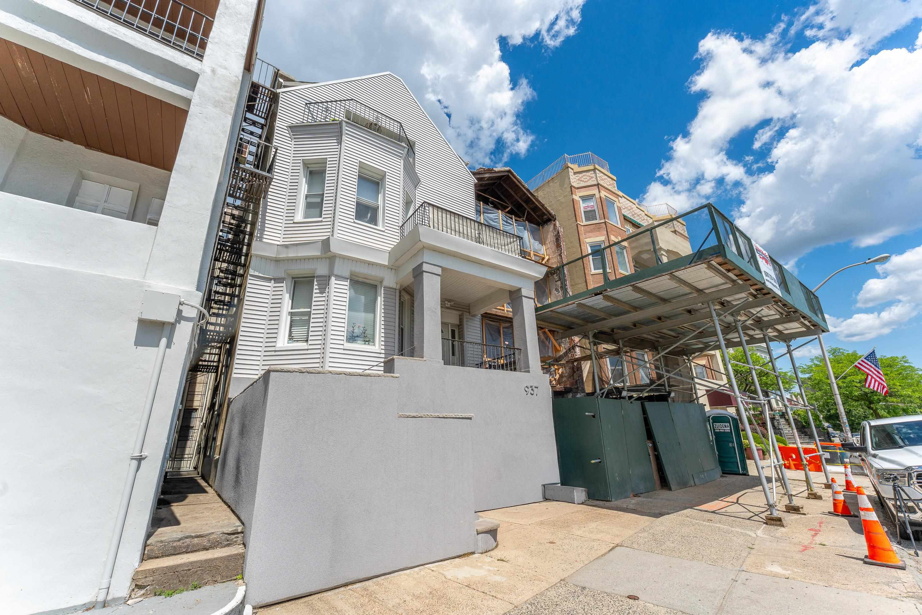 937 BLVD EAST - Photo 3