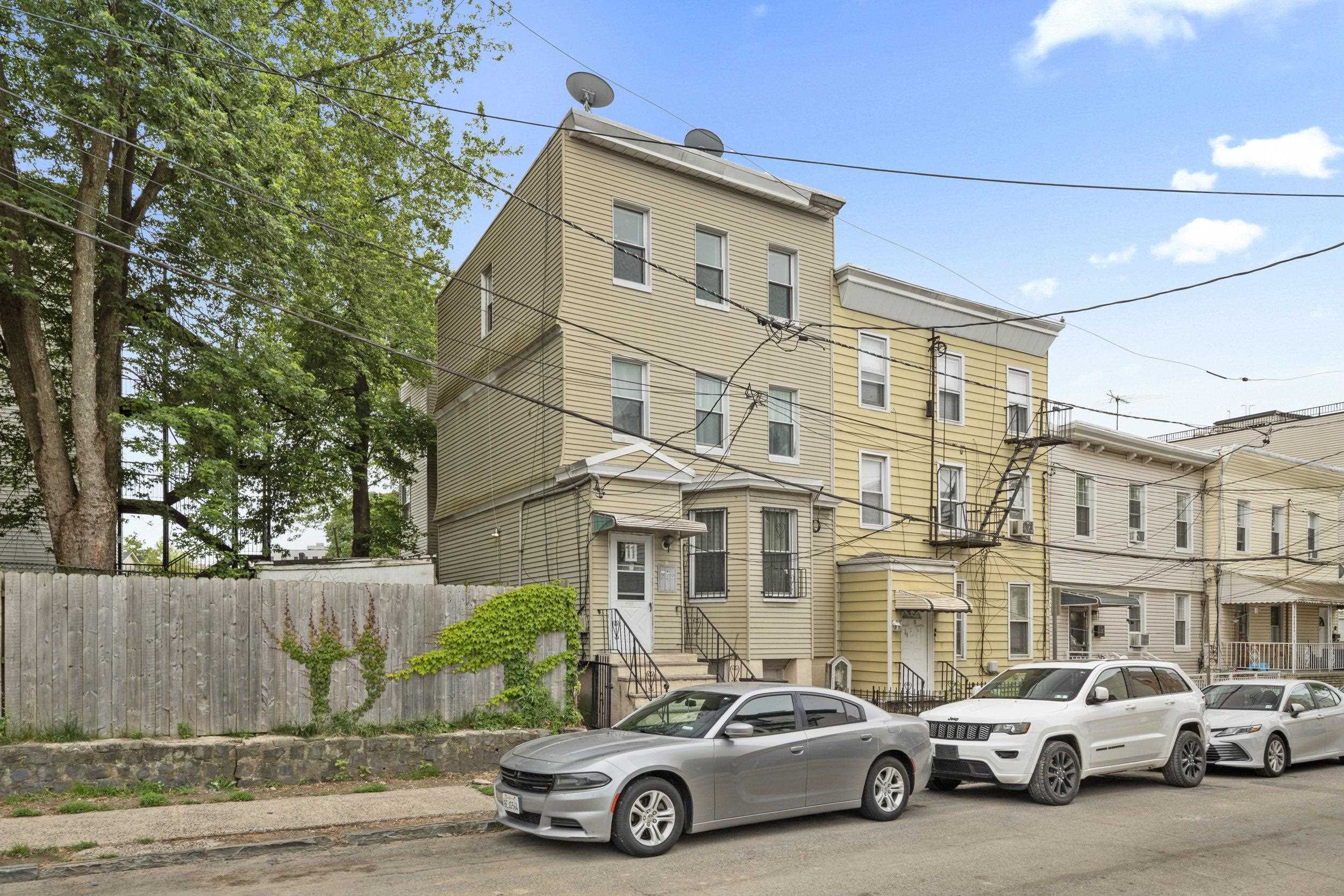 11 CRAWFORD ST - Photo 3
