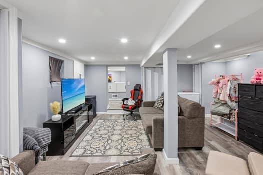 145 FULTON AVE