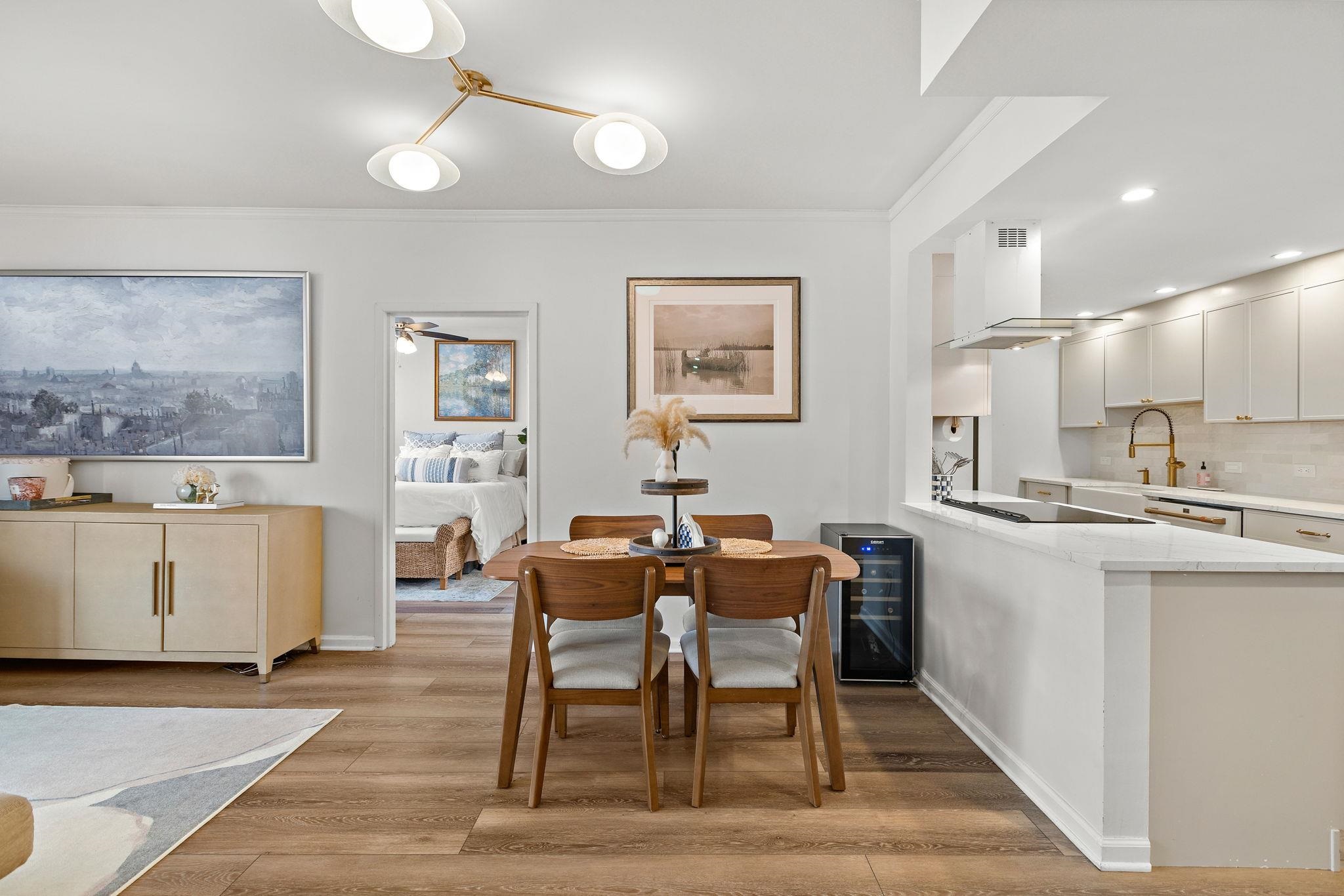 2 CONSTITUTION CT #814
