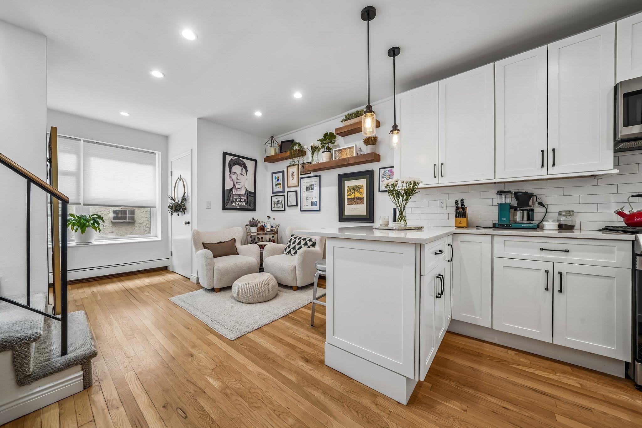235 PARK AVE - Photo 5