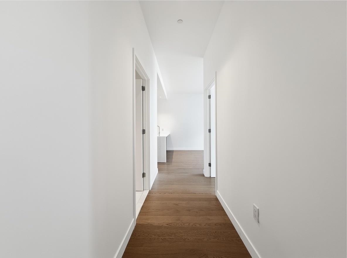 75 PARK LANE SOUTH #1904