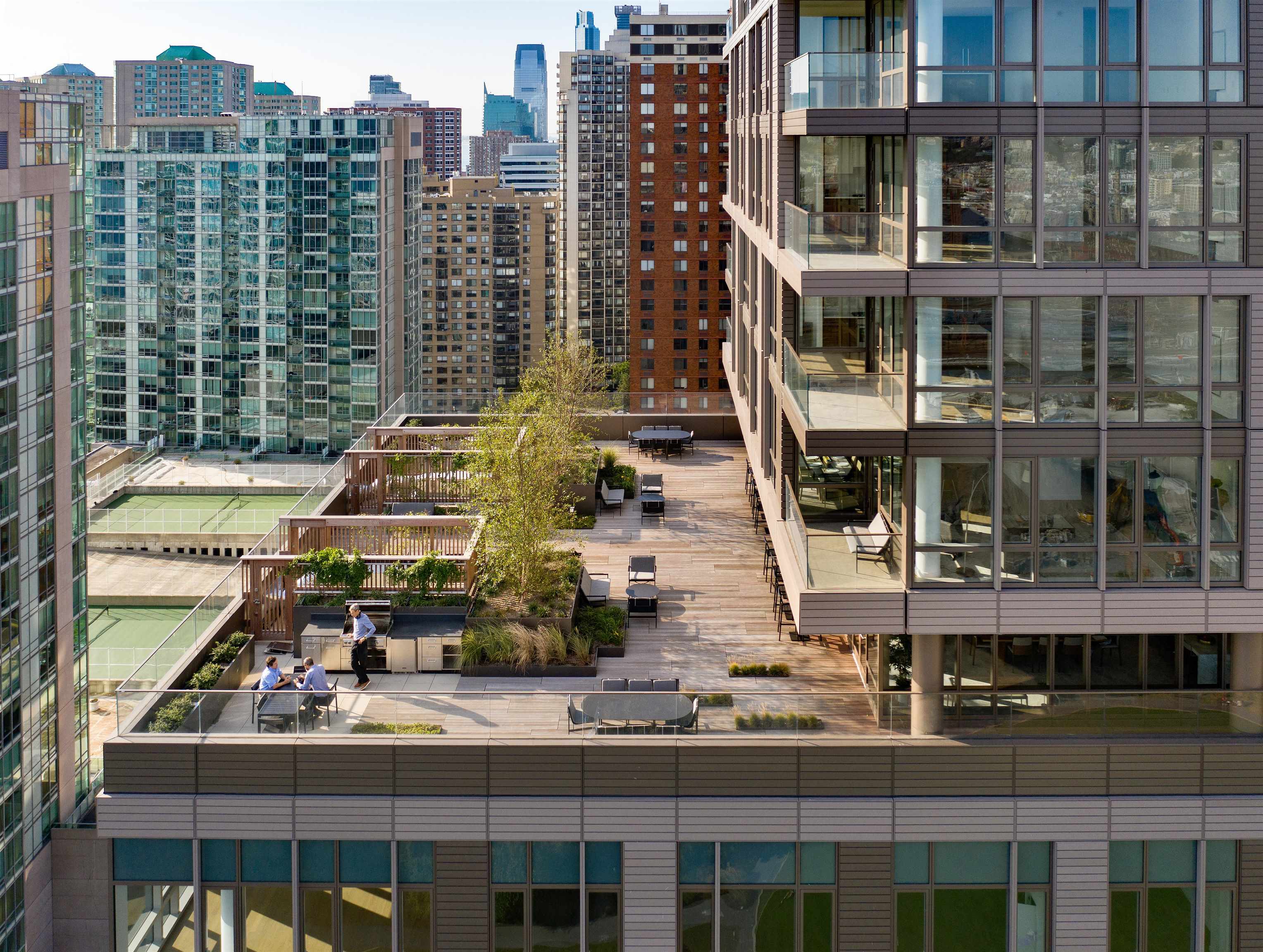 75 PARK LANE SOUTH #1904