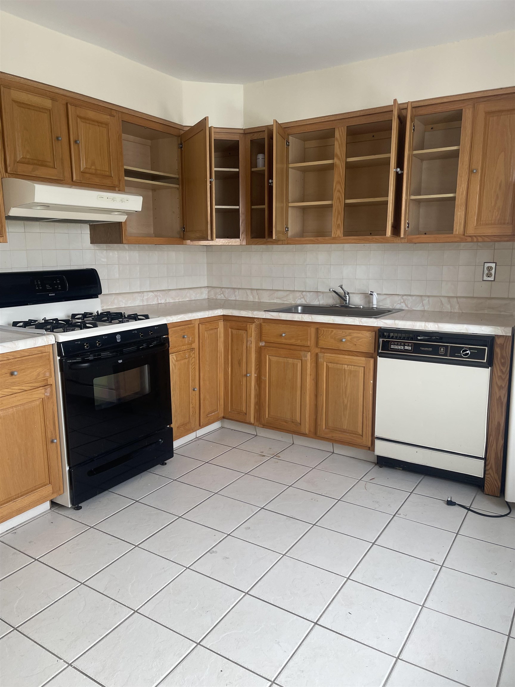 1317 84TH ST - Photo 2