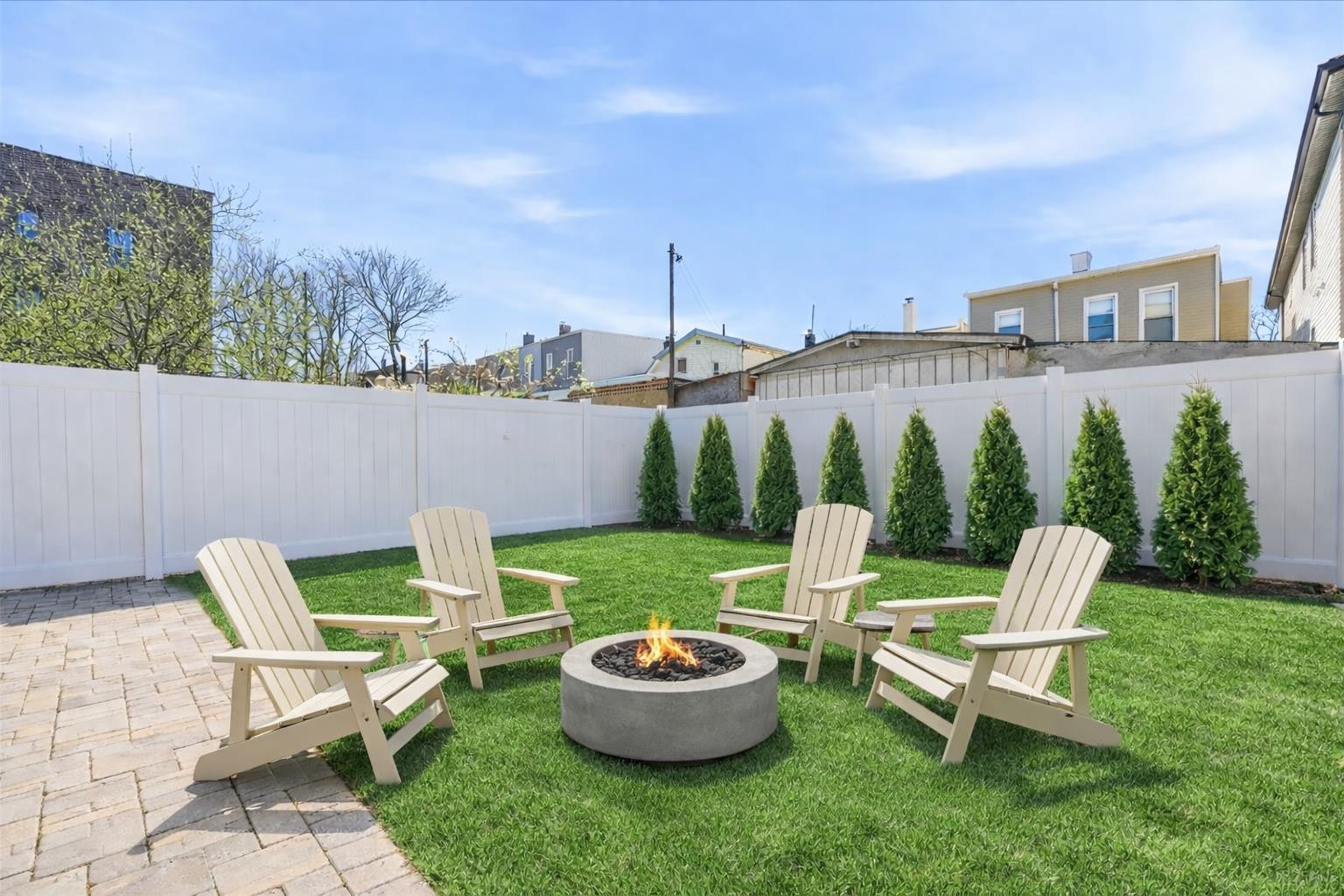 81 LEXINGTON AVE #1