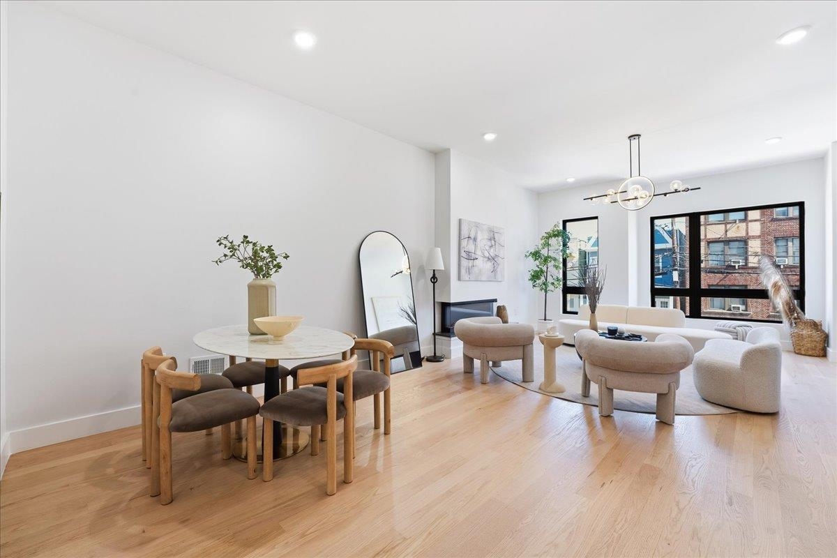 81 LEXINGTON AVE #1