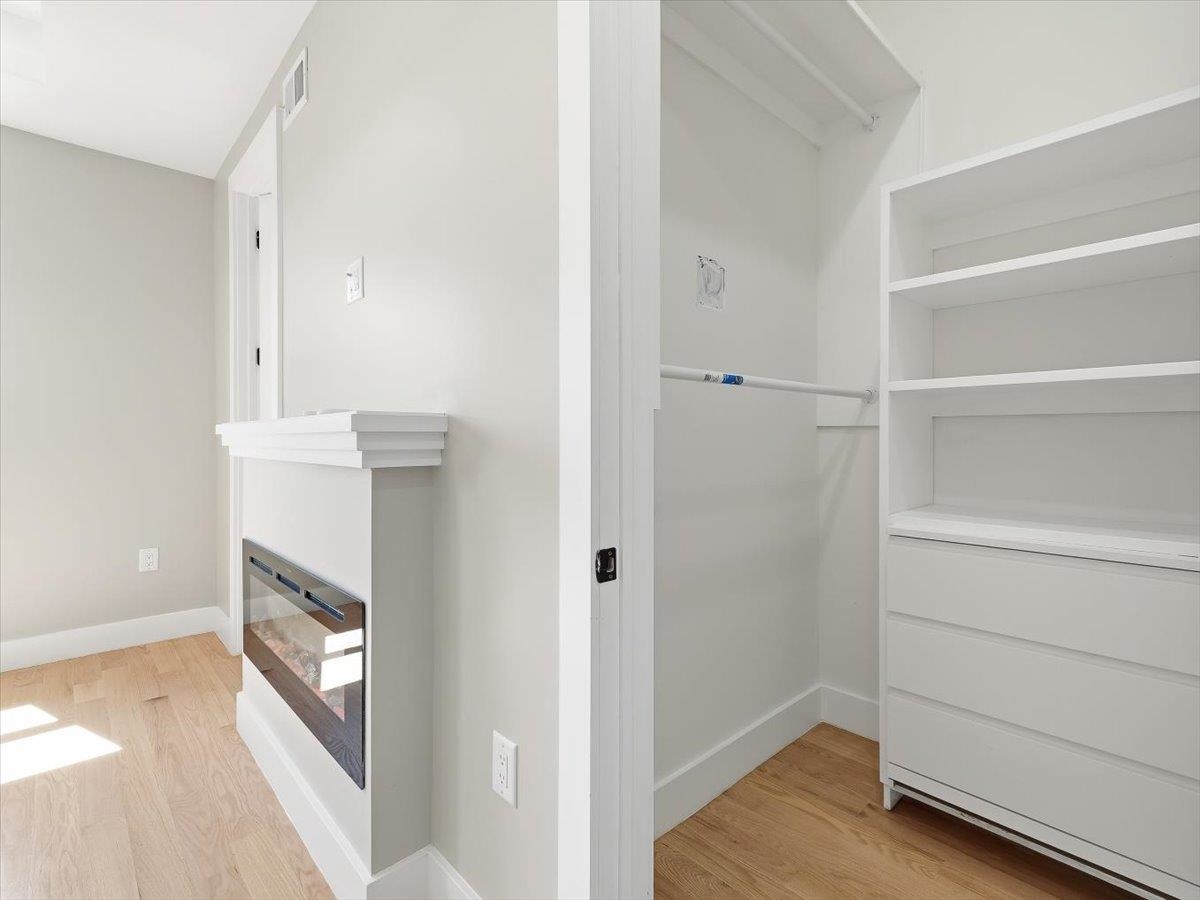 81 LEXINGTON AVE #2