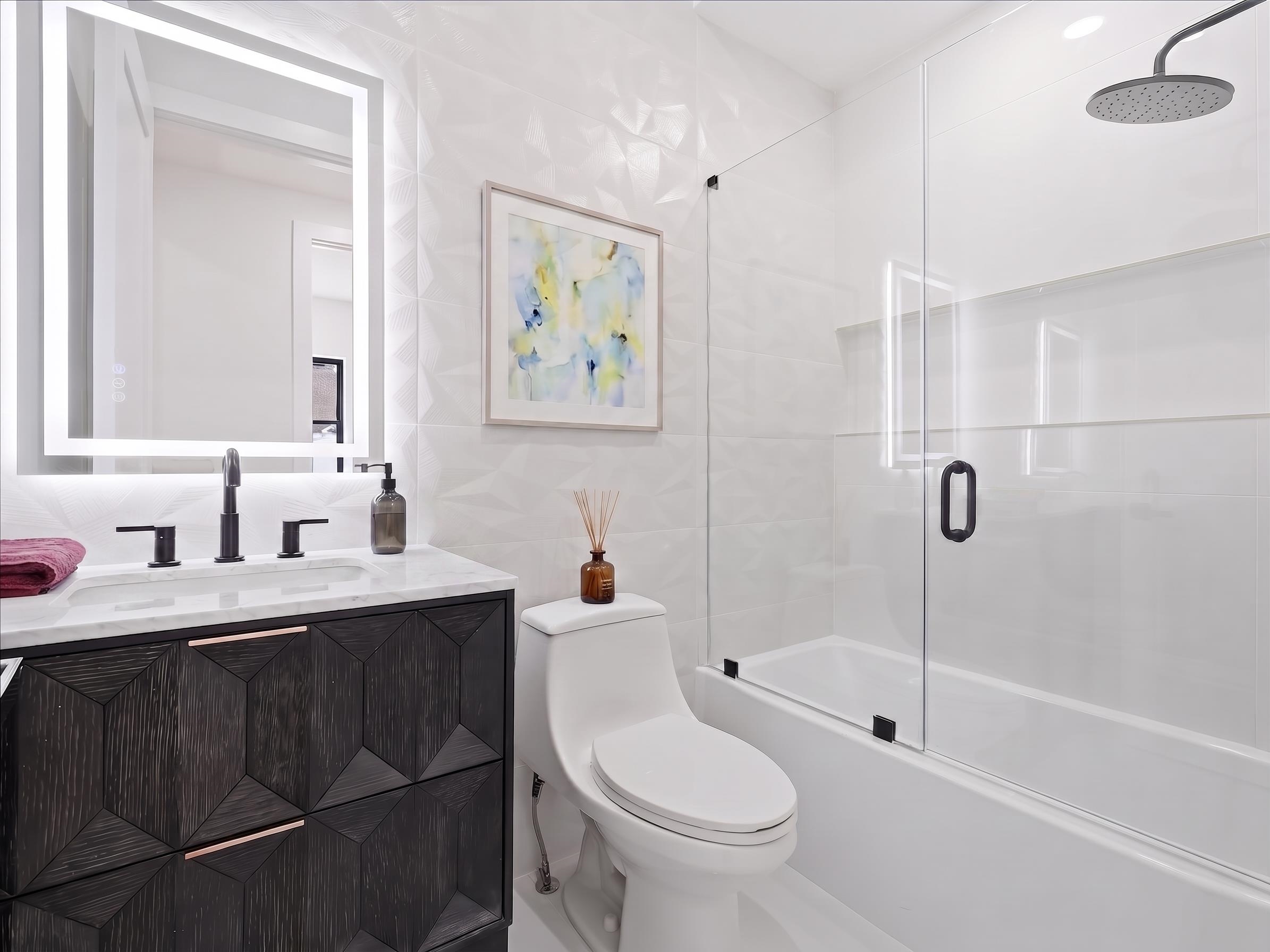 81 LEXINGTON AVE #2