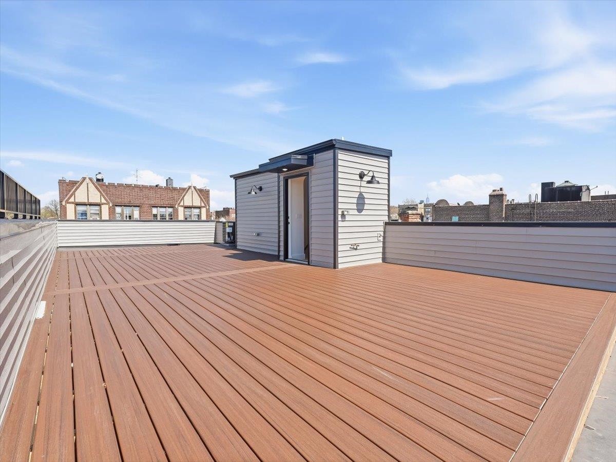 81 LEXINGTON AVE #2