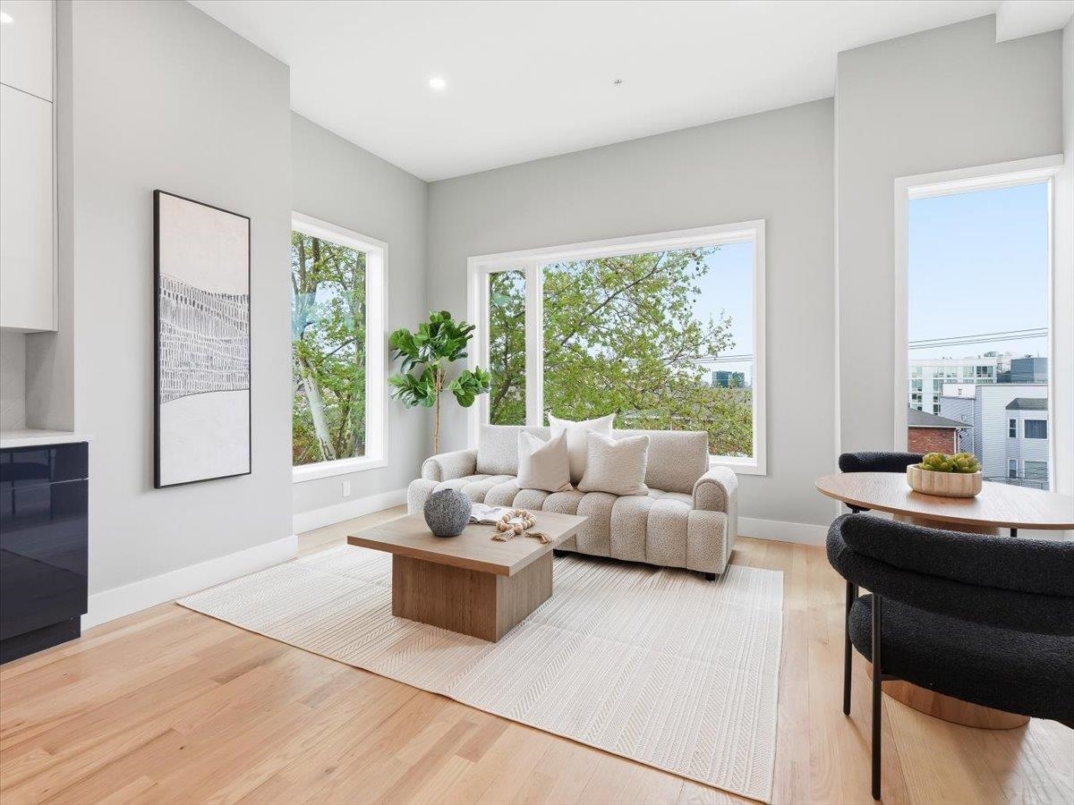 437 OGDEN AVE - Photo 2